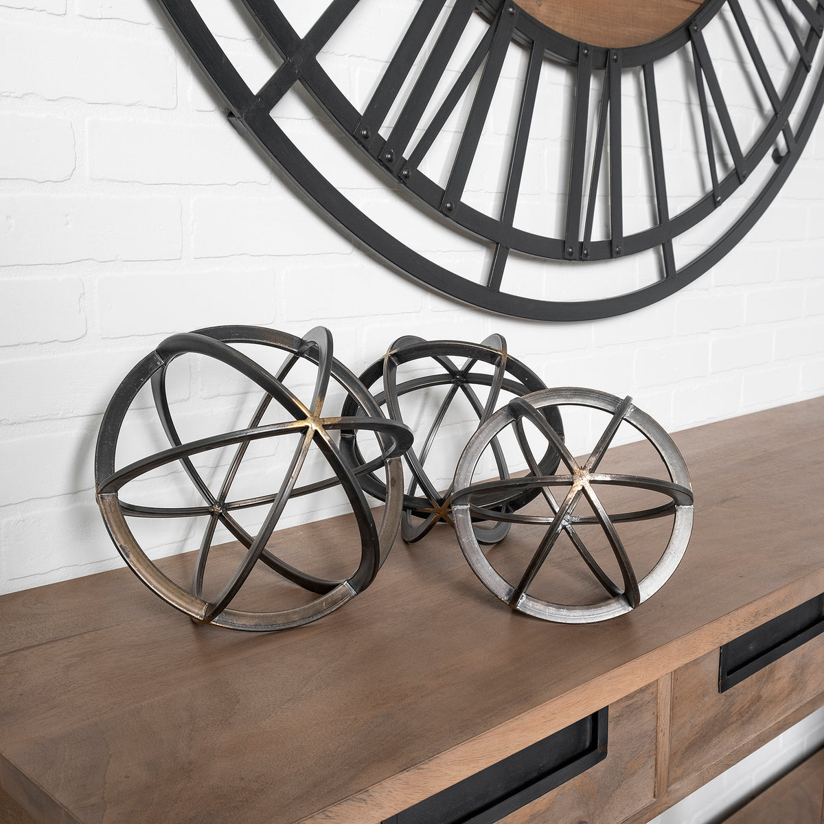 Galenna III (Large) 10L x 10W Black Metal Circular Decorative Orb-Objects-DECOROLALA