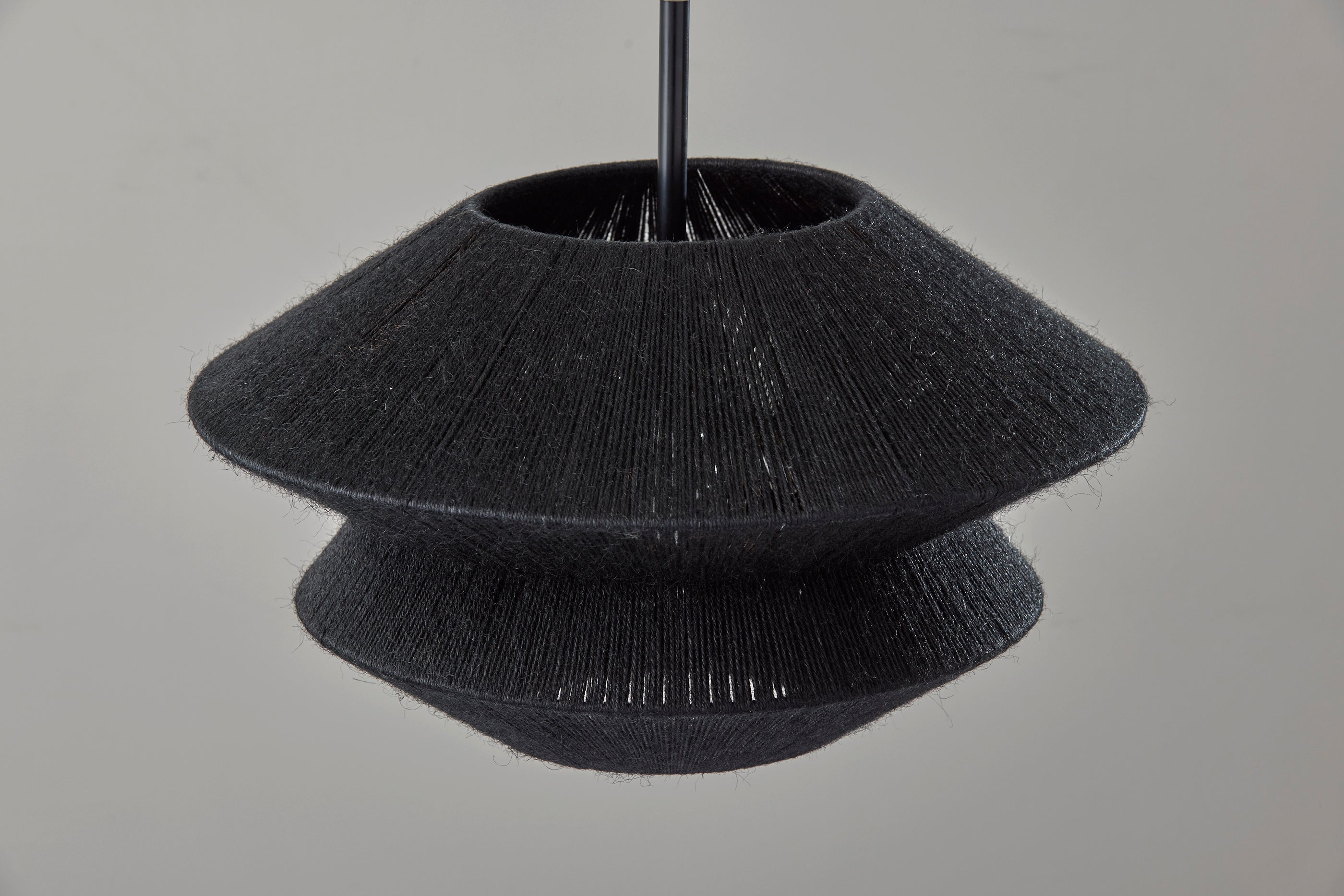 Gardner Pendant-Lighting-DECOROLALA