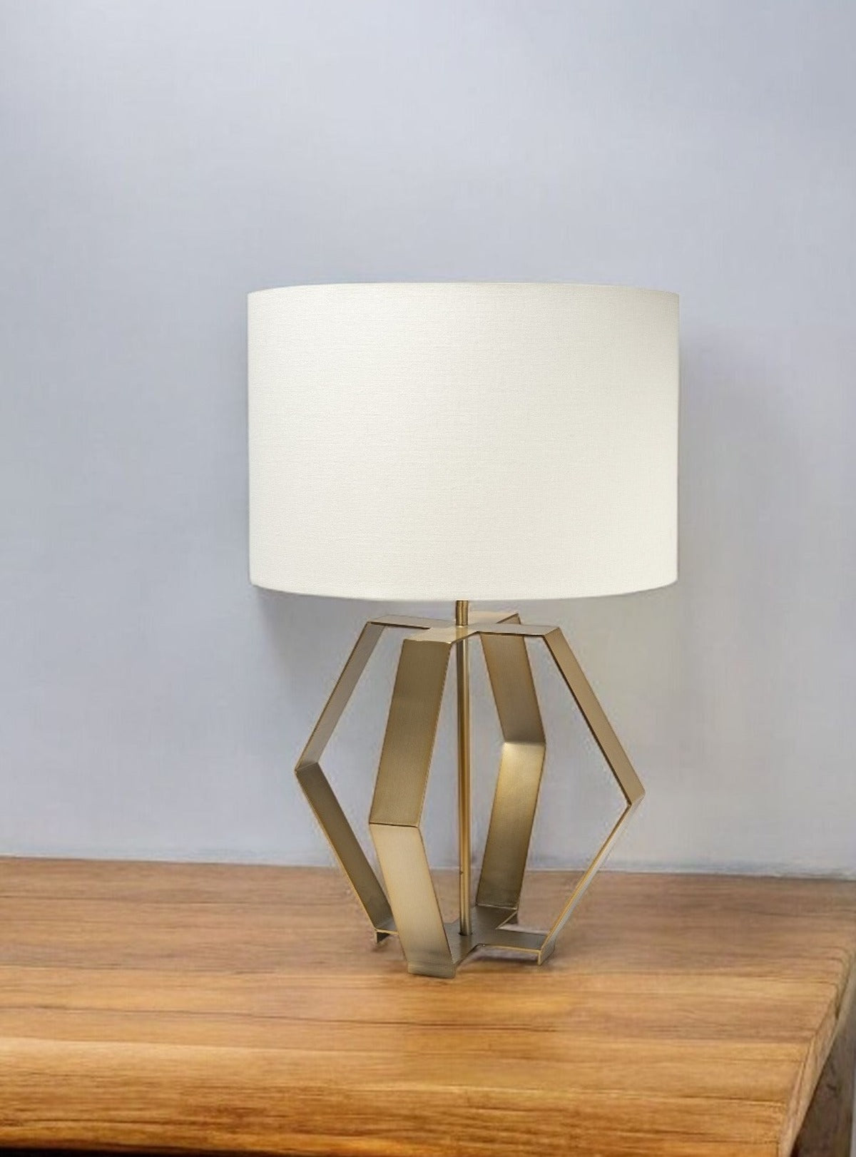 Gold Geometric Design Table Lamp-Table Lamps-DECOROLALA