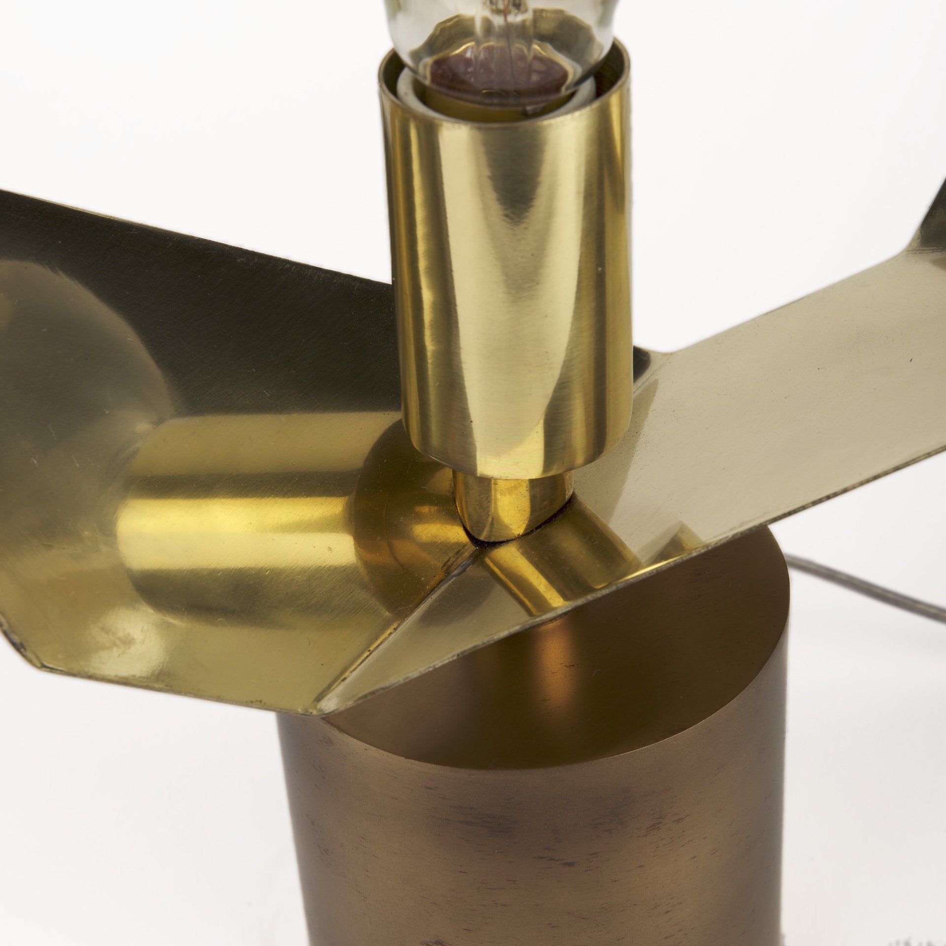 Golden Geometric Halo Table Or Desk Lamp-Table Lamps-DECOROLALA