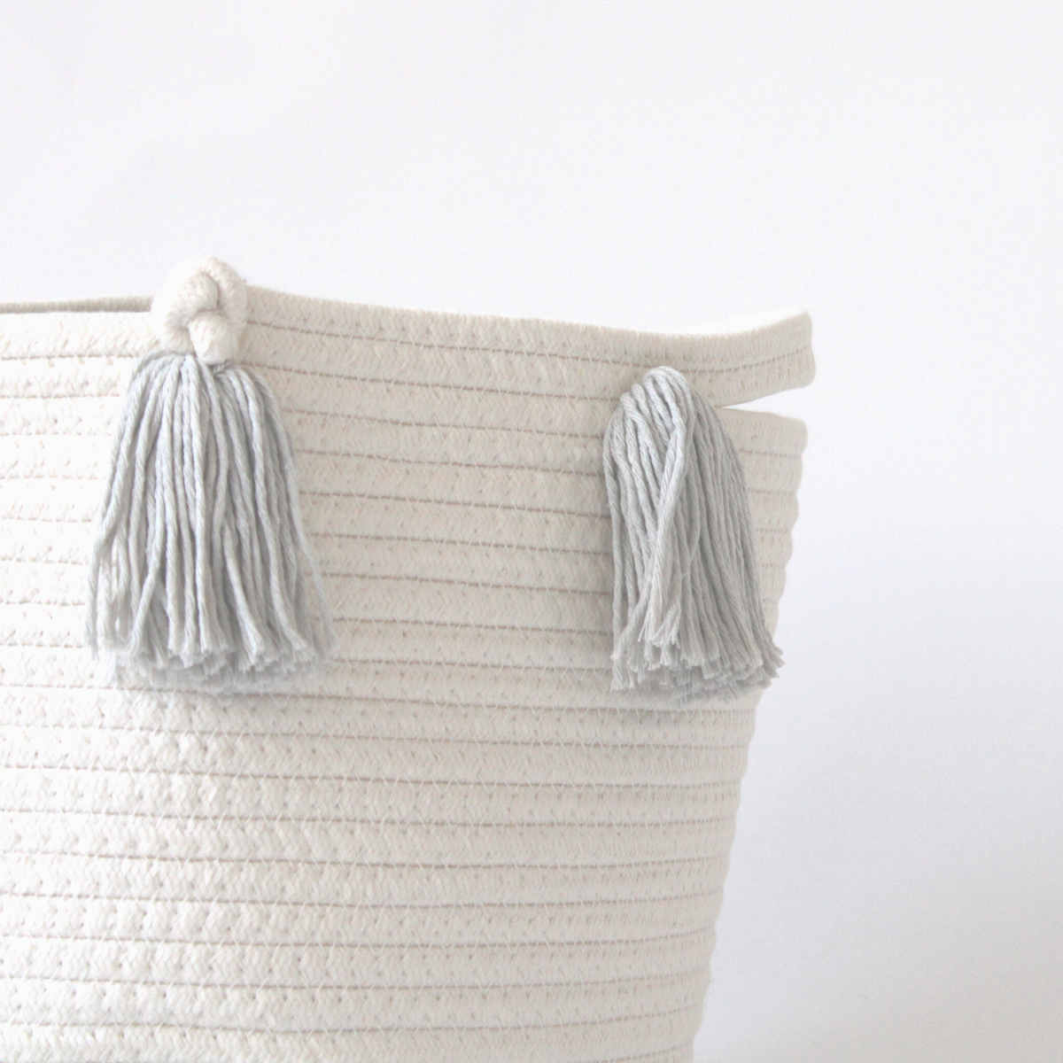 Grey Tassel Basket - Medium-Baskets-DECOROLALA