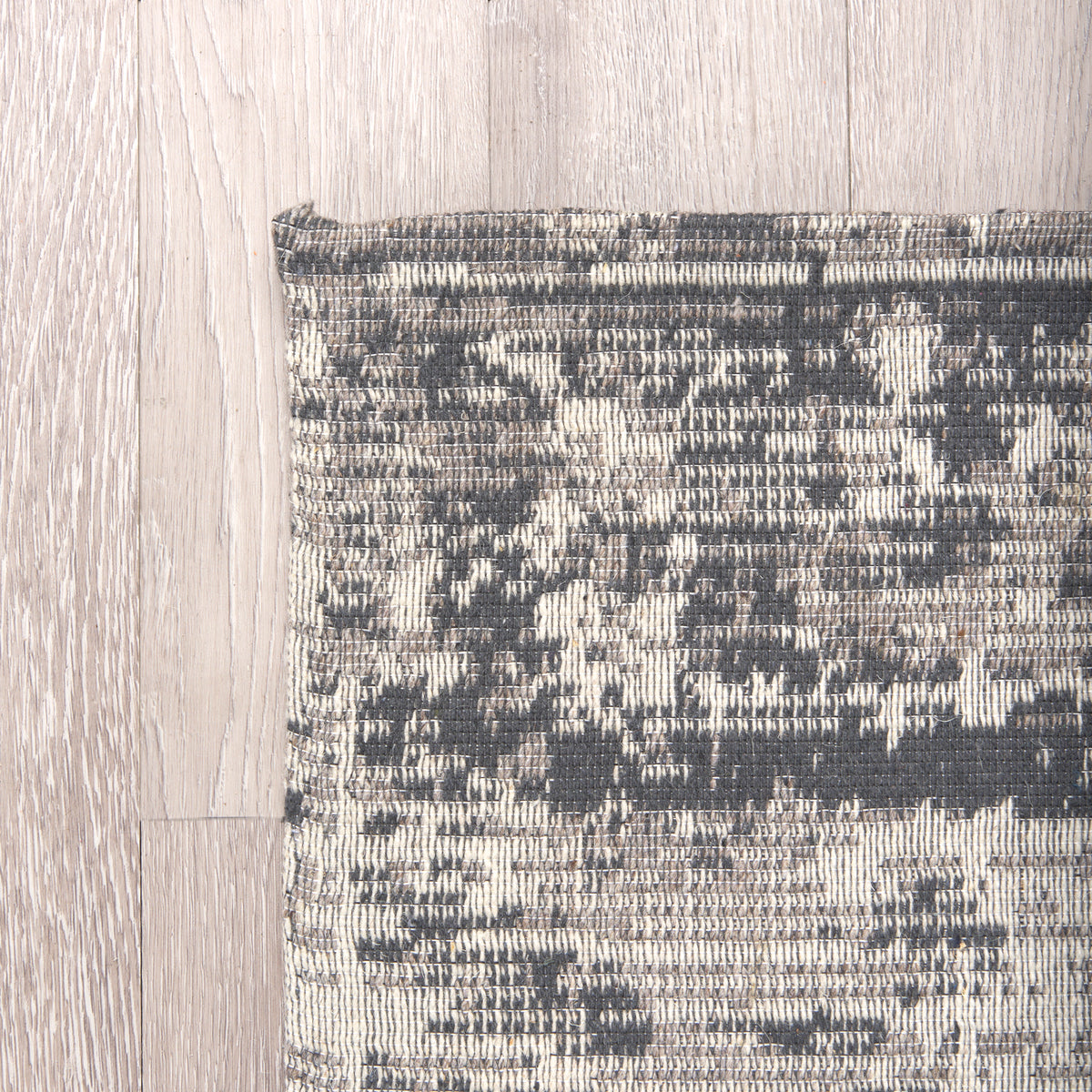 Greyson 8' x 10' Gray and Beige Wool Blend Vintage Area Rug-Area Rugs-DECOROLALA