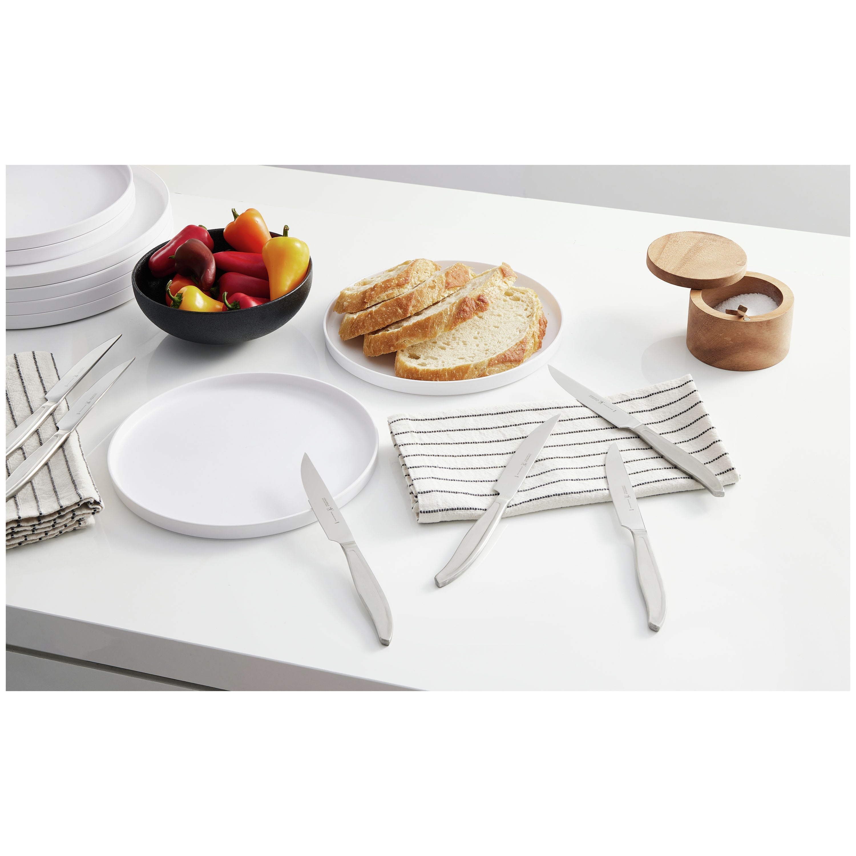 HENCKELS 6 Piece Steak Set-n/a-DECOROLALA