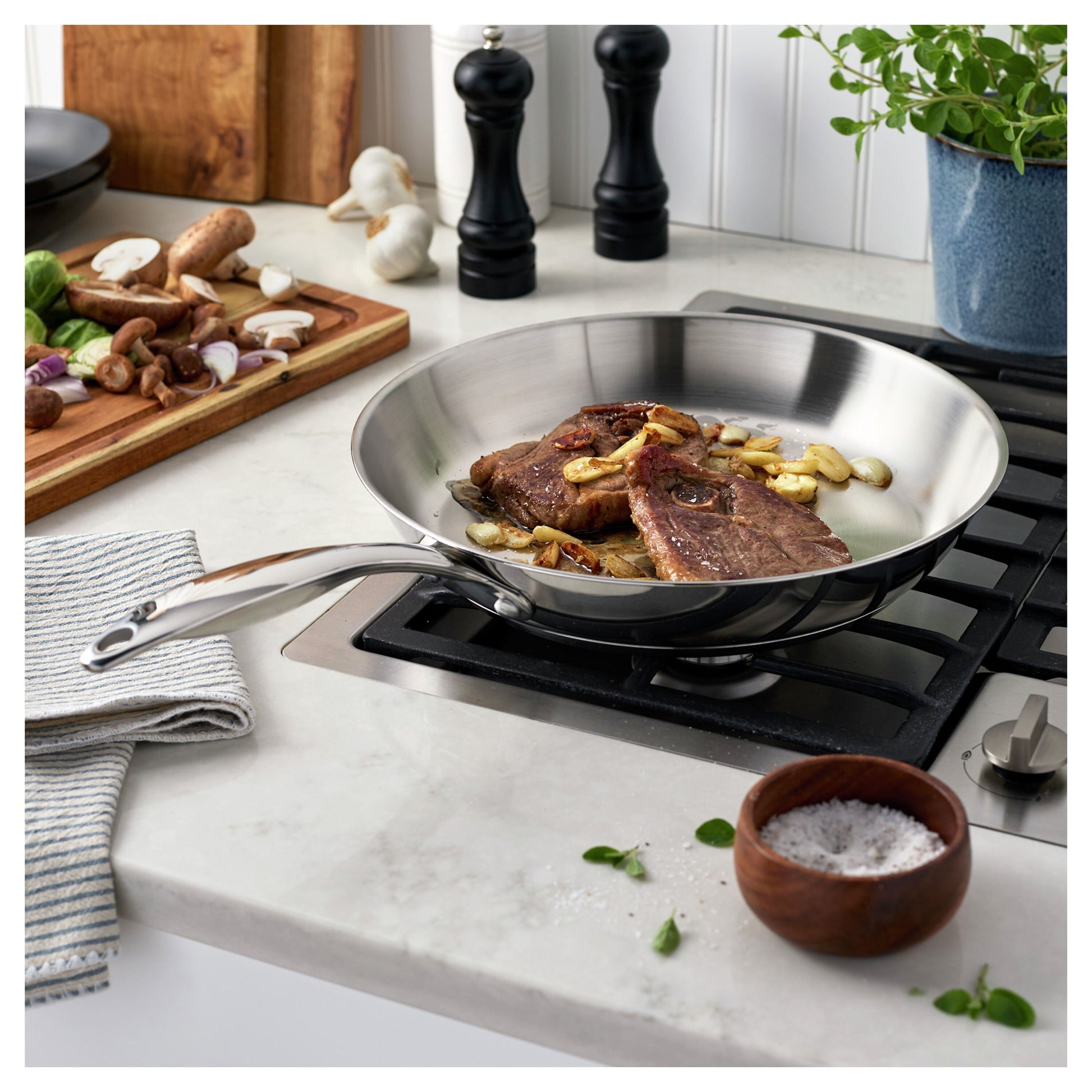 HENCKELS Aragon 12" Stainless Steel Frying Pan-Frying Pan-DECOROLALA