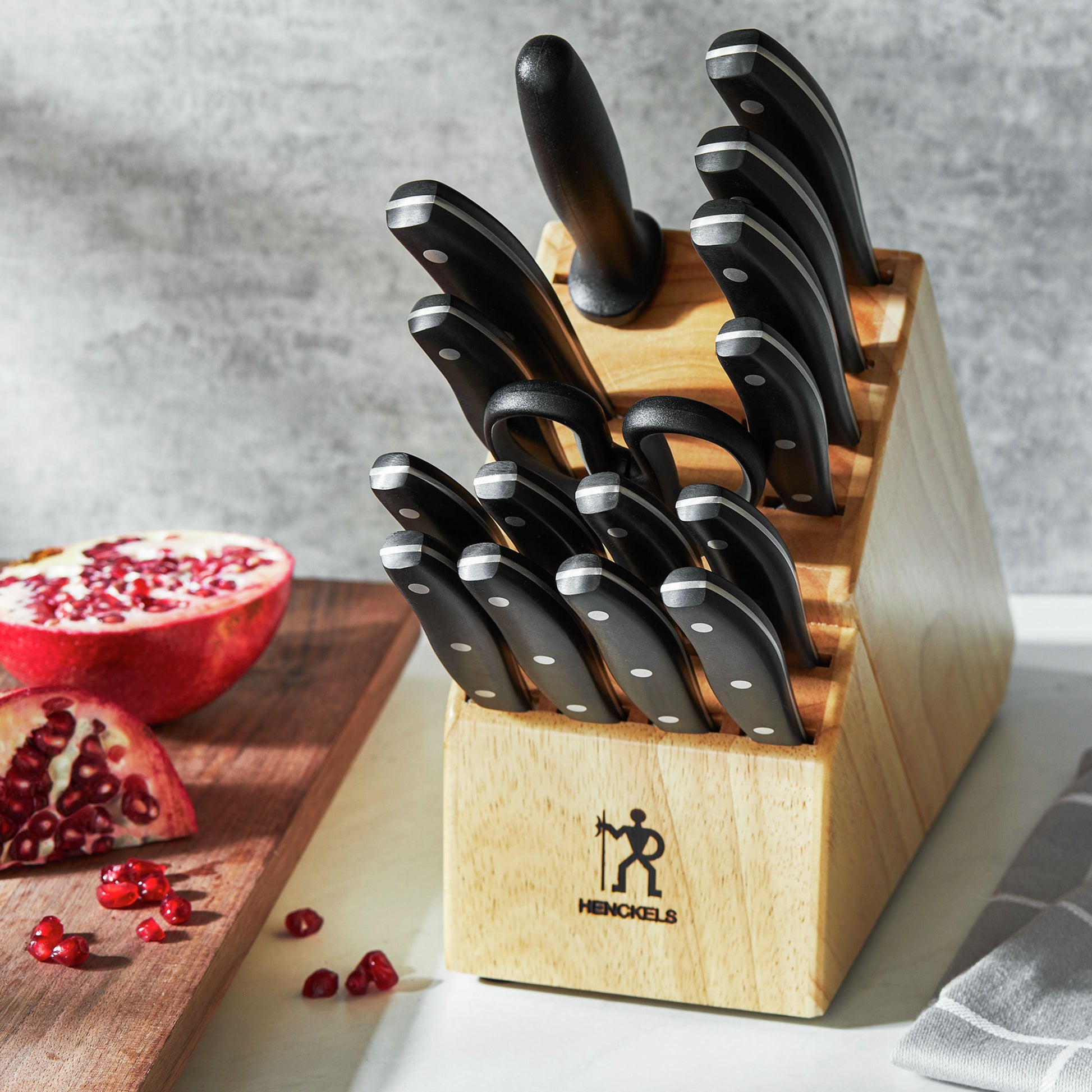HENCKELS Definition 17 Piece Block Set With Bonus Cheese Set, Nature-Knife Block-DECOROLALA