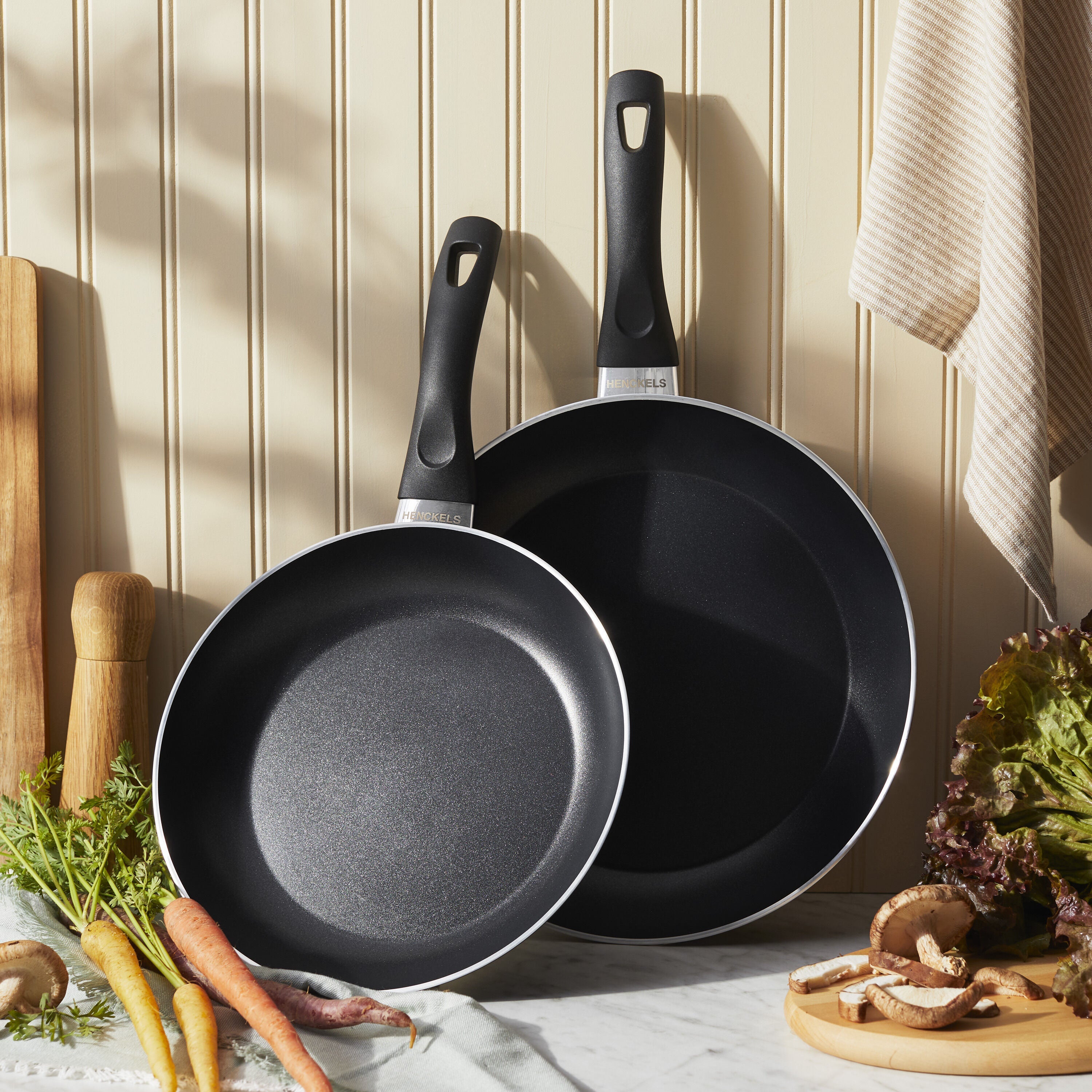HENCKELS EverLift 2 Piece Aluminum Frypan Set - Black-Frying Pan-DECOROLALA