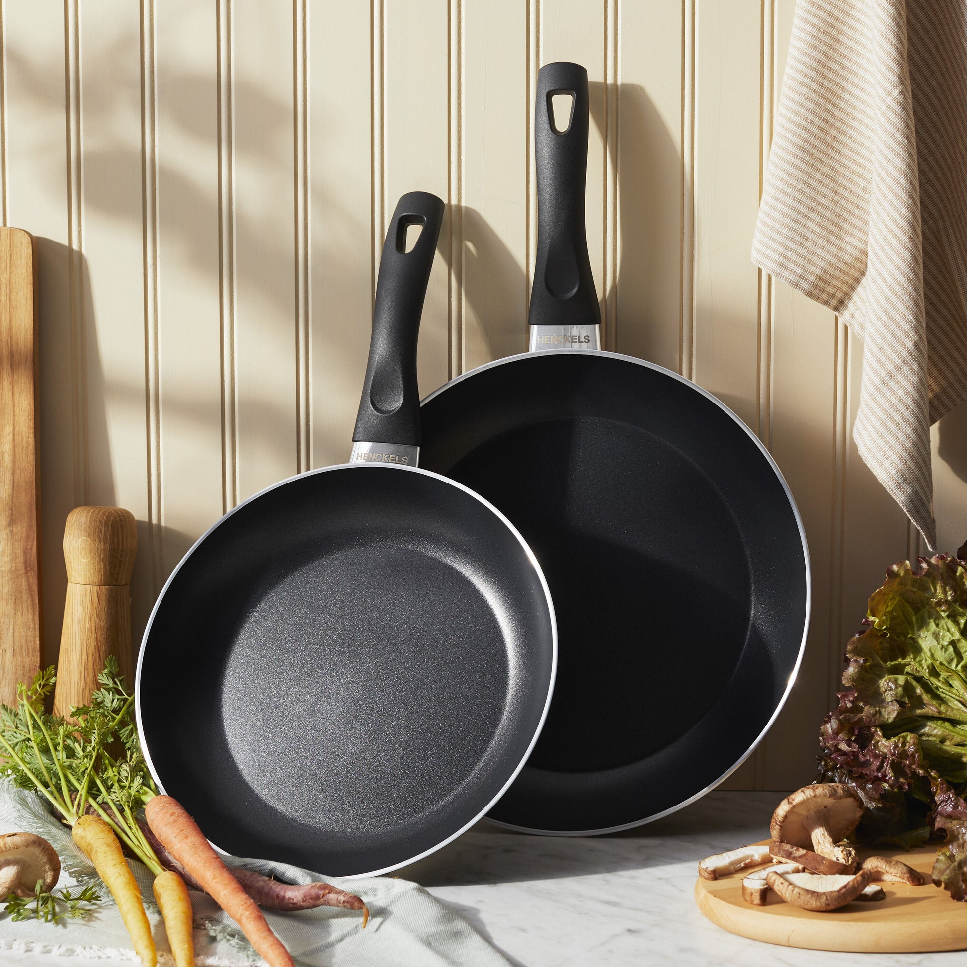 HENCKELS EverLift 2-Piece Frypan Set - 10" & 12" Black-Frying Pan-DECOROLALA
