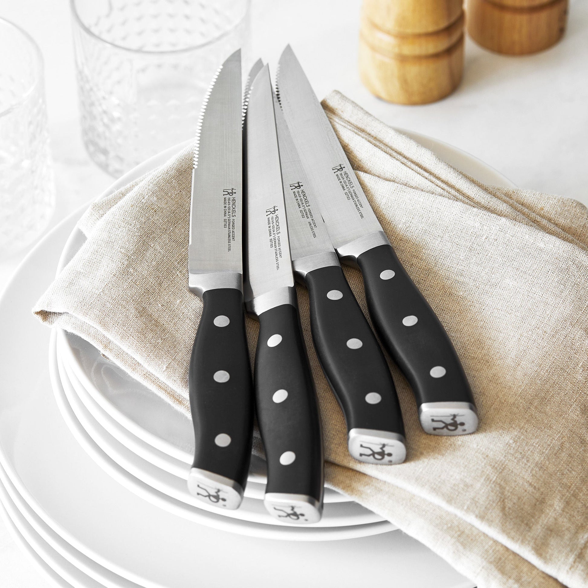 HENCKELS Forged Accent 4 Piece Steak Knife Set Black-Kitchen Tool-DECOROLALA