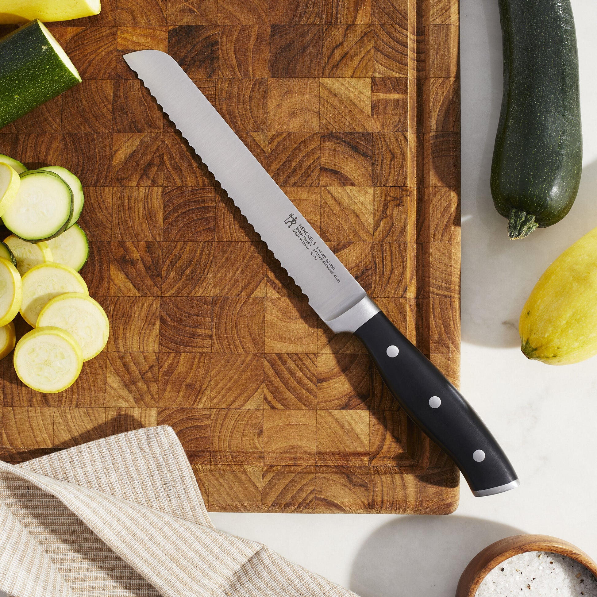 HENCKELS Forged Accent 8" Bread Knife - Black-Bread Knife-DECOROLALA