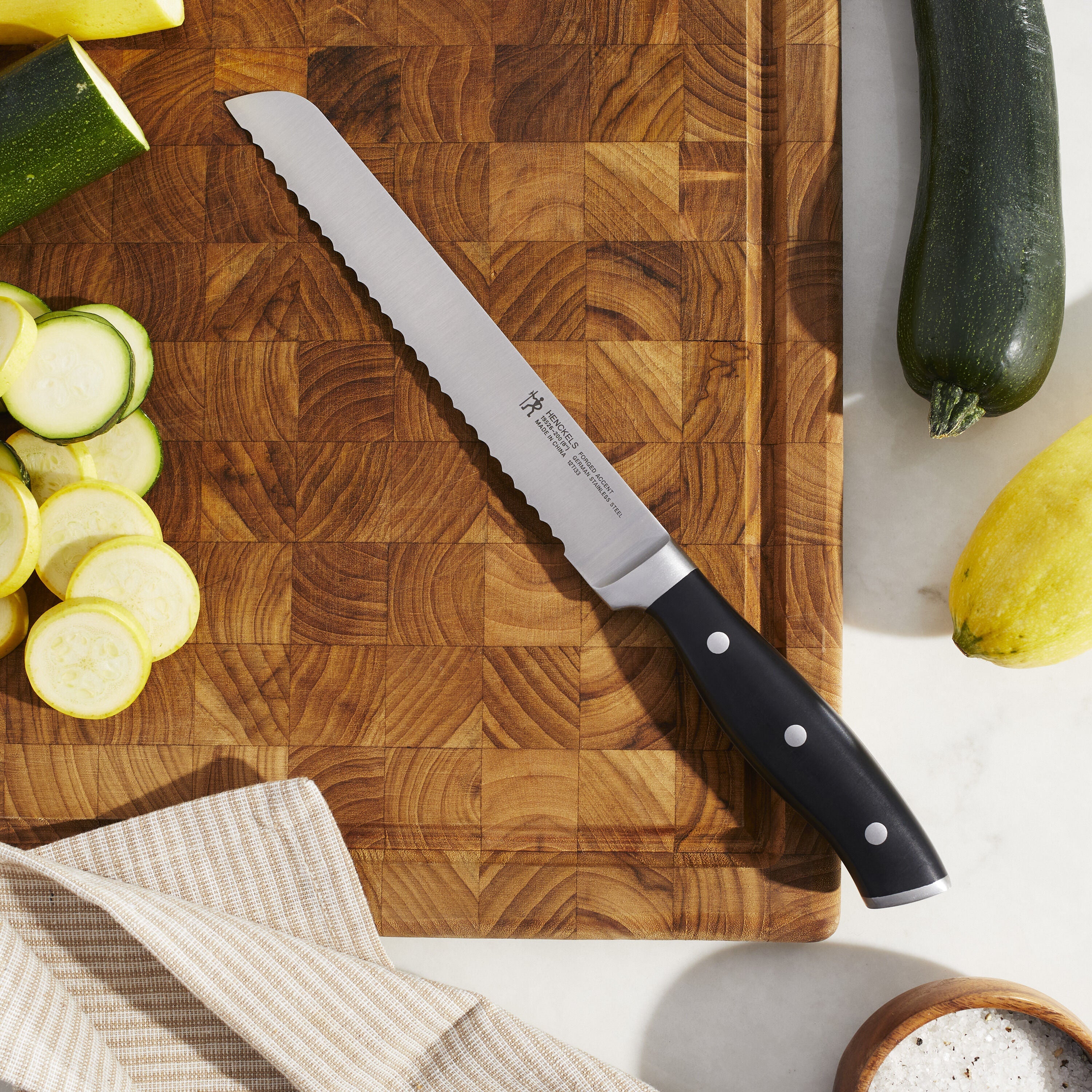 HENCKELS Forged Accent 8" Bread Knife - Black-Bread Knife-DECOROLALA