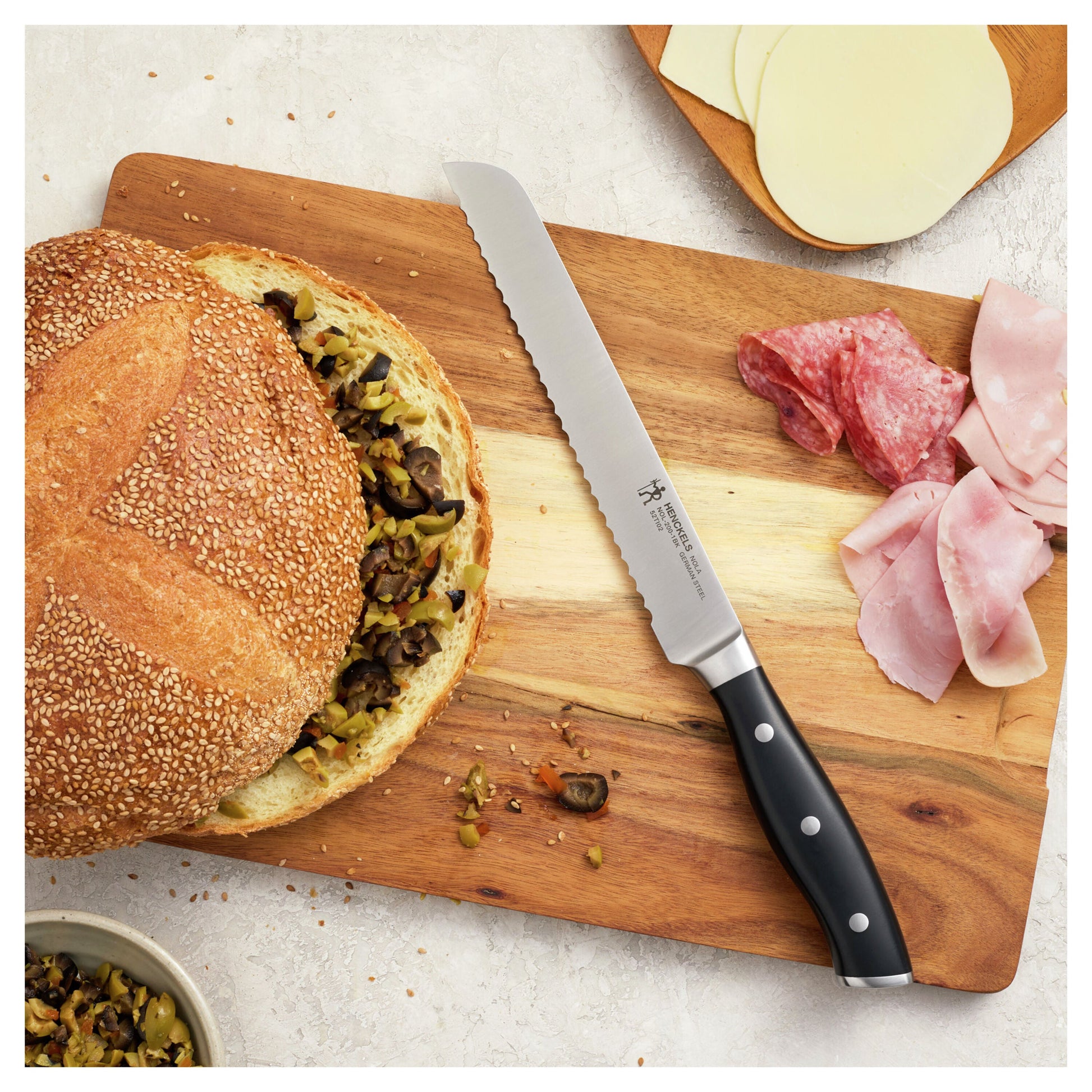HENCKELS Nola 8" Bread Knife - German Stainless Steel-DECOROLALA