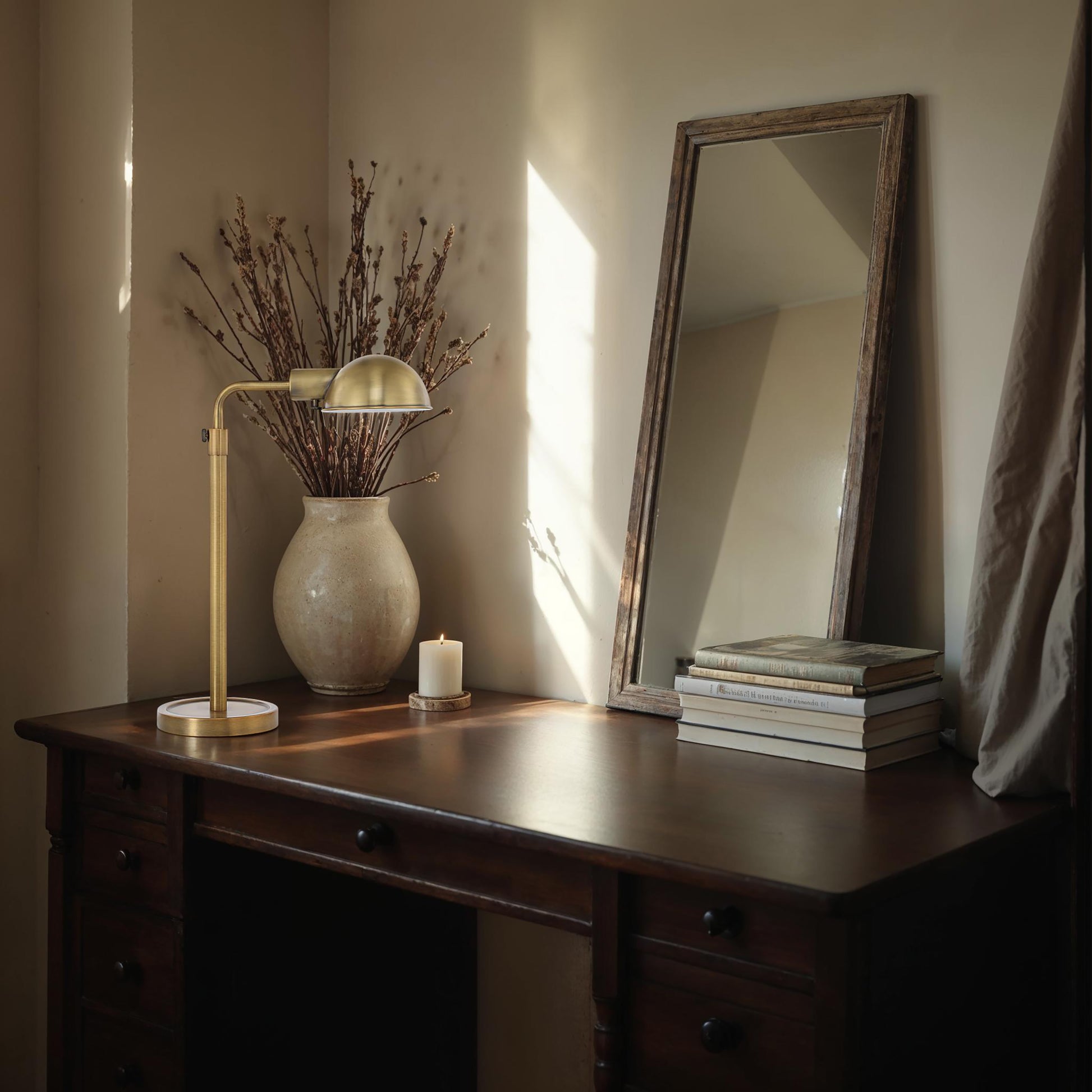 Halle 21-32 Adj." Height Table Lamp, Yellow-Table Lamp-DECOROLALA