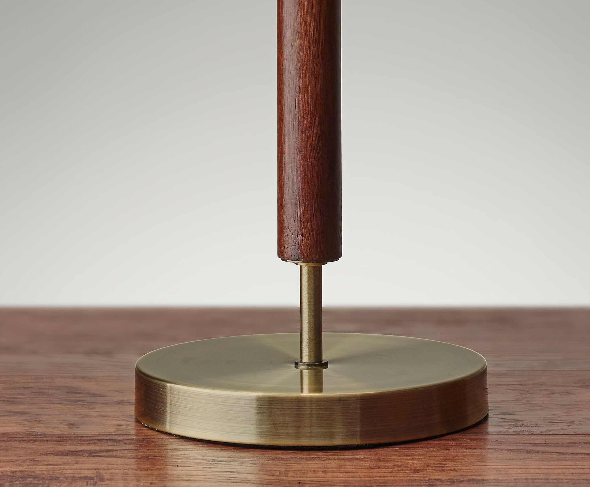 Hamilton Table Lamp-Lighting-DECOROLALA