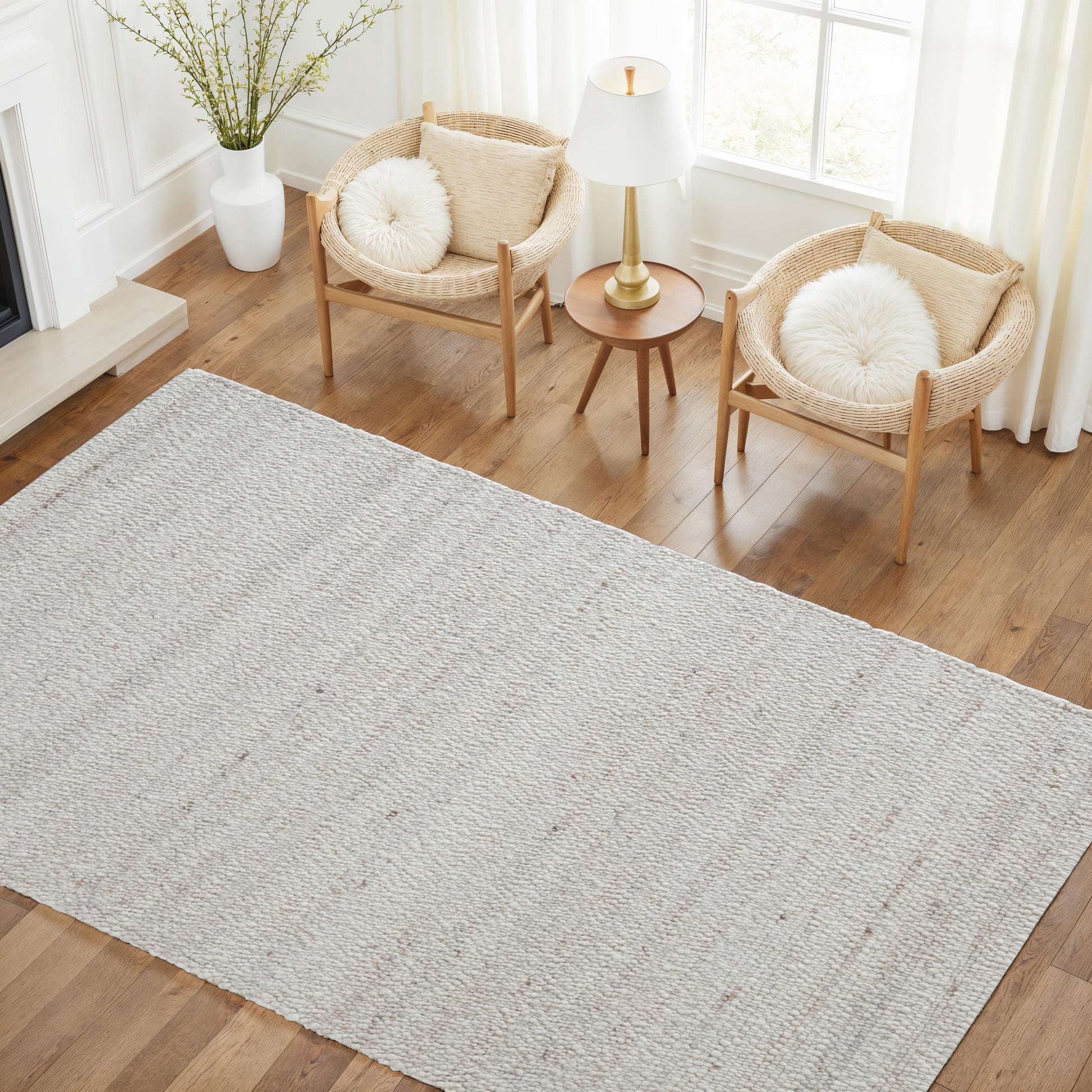 Handwoven Wool Area Rug - Mushroom-DECOROLALA