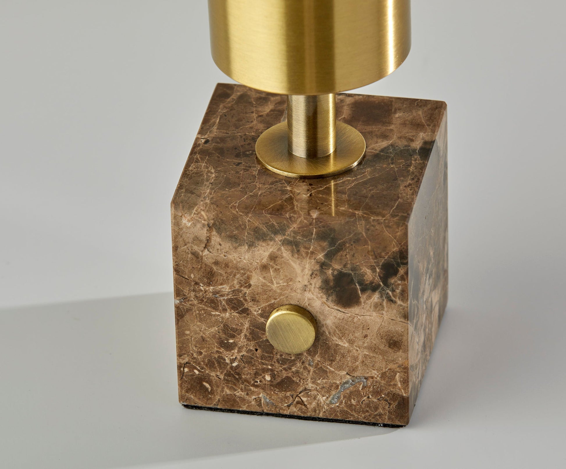 Harriet LED Table Lantern-Lighting-DECOROLALA