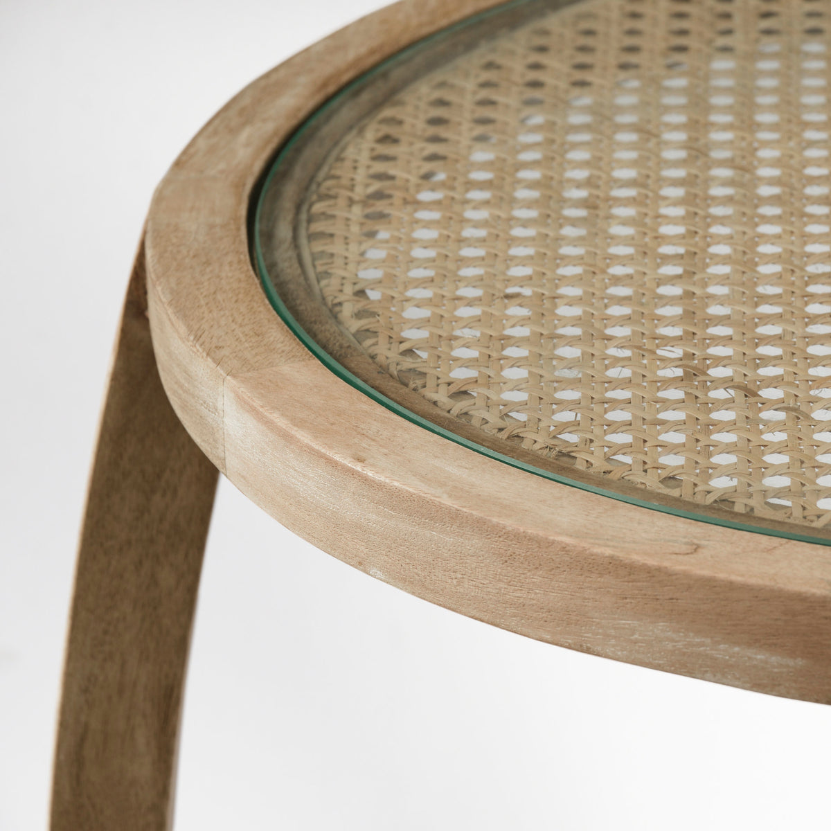 Hubbard I 22L x 22W Light Brown Wood Round Top W/Glass Accent Table-Accent Tables-DECOROLALA