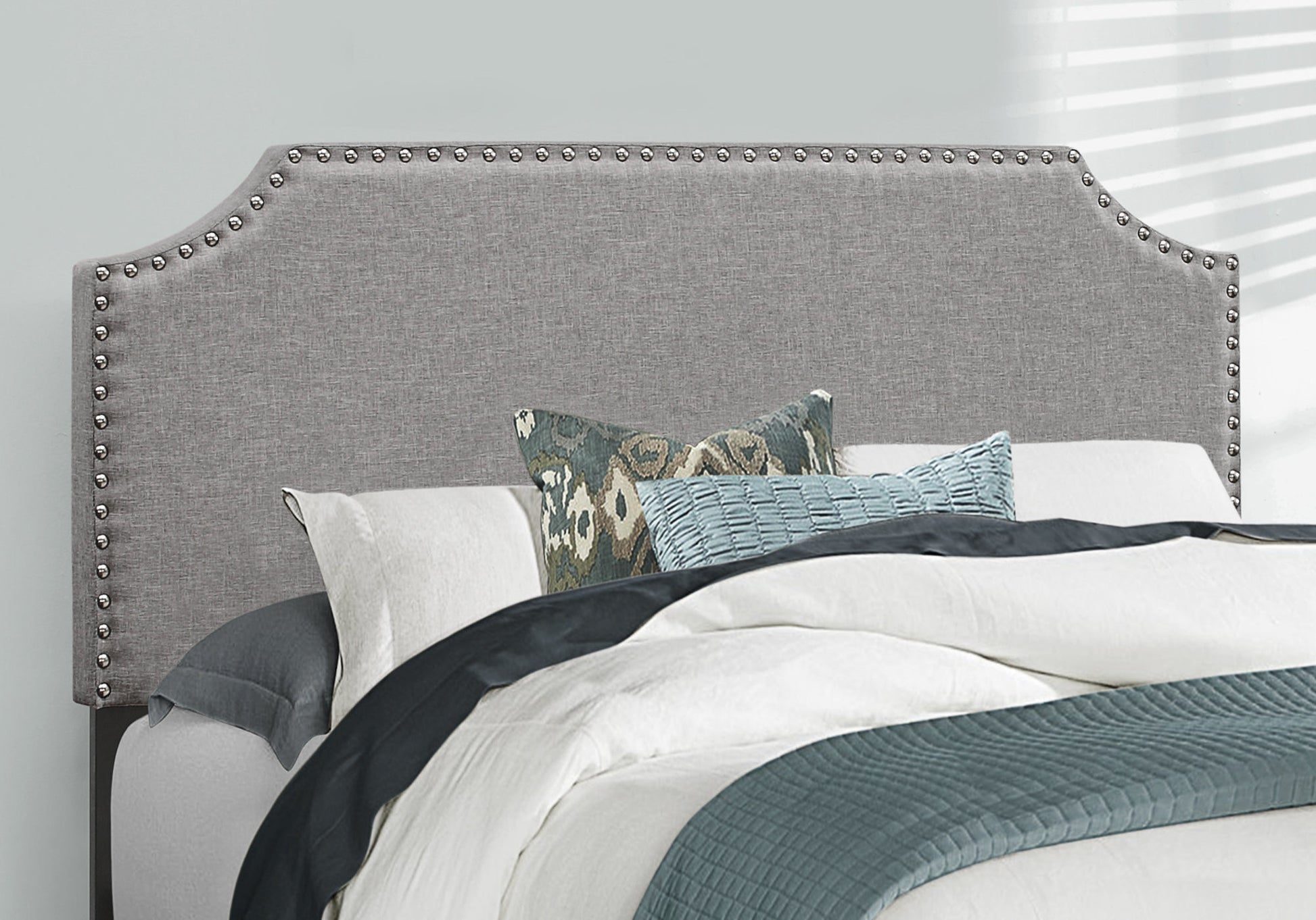 BED - FULL SIZE / GREY LINEN WITH CHROME TRIM-Standard Beds-DECOROLALA
