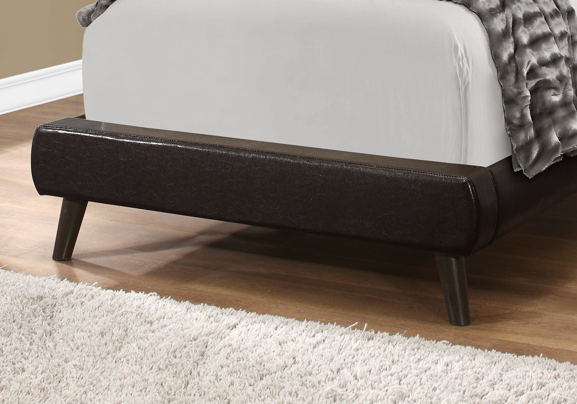 BED - TWIN SIZE / BROWN LEATHER-LOOK WITH WOOD LEGS-Standard Beds-DECOROLALA