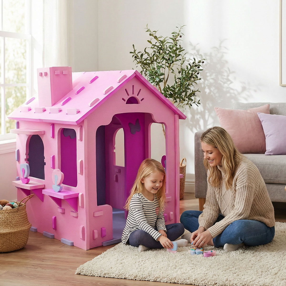 Maisonnette d'intérieur avec toit et cheminée pour jeux créatifs