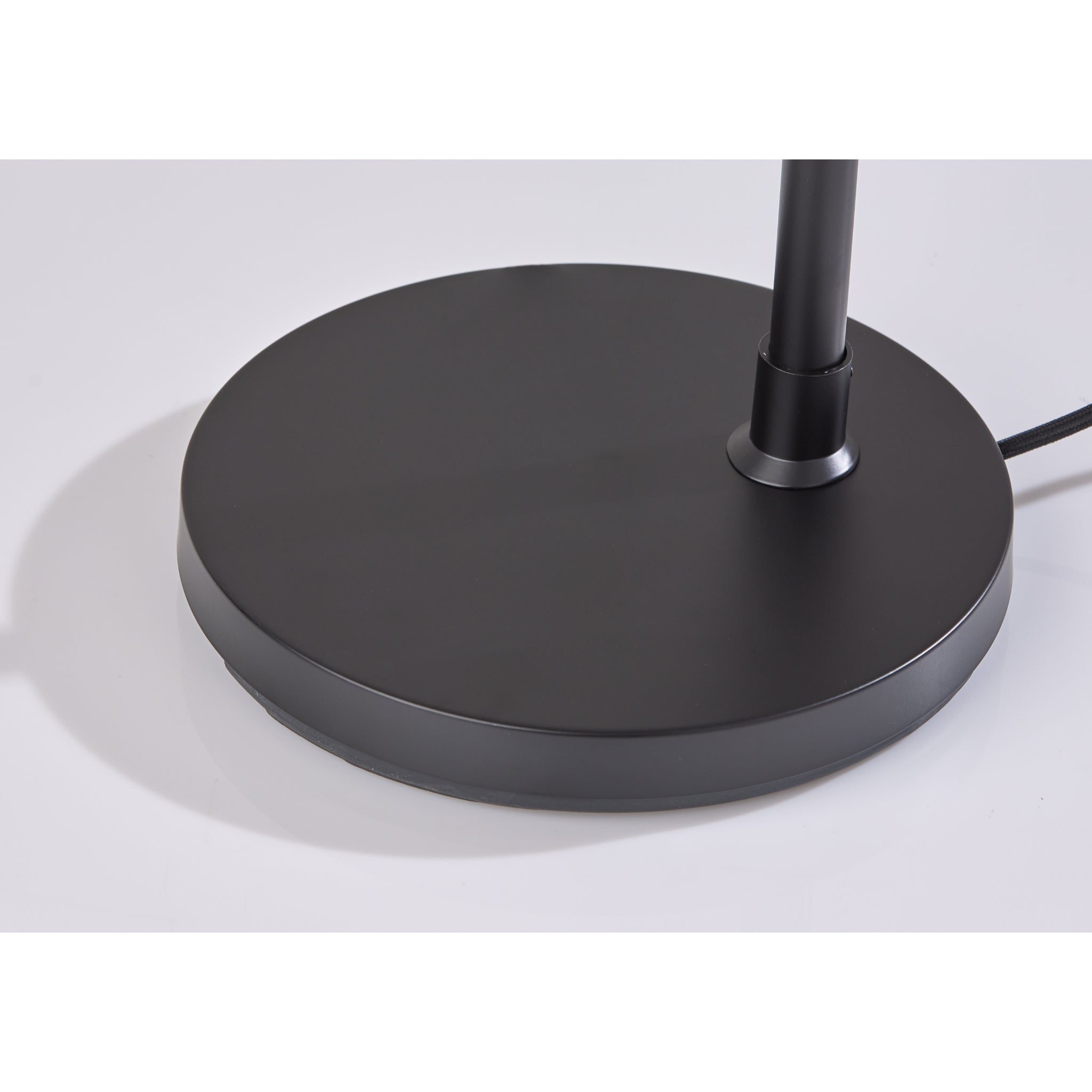 Jeffrey Floor Lamp with Shelf and USB Charging-Lighting-DECOROLALA