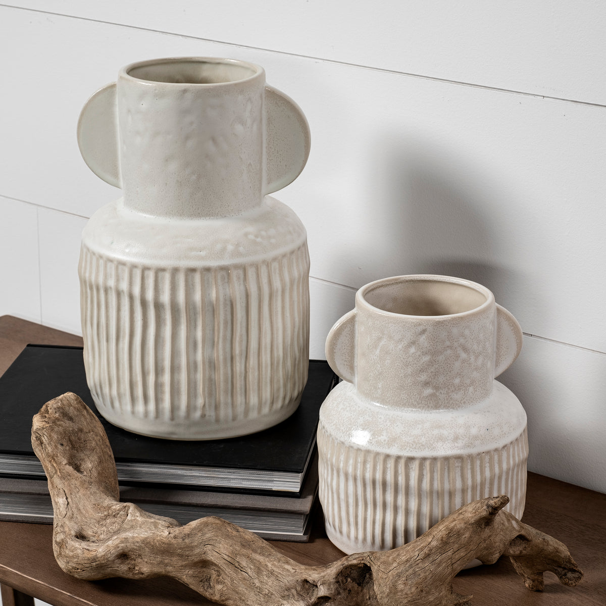 Judy Small Eggshell Ceramic Vase-Vase-DECOROLALA