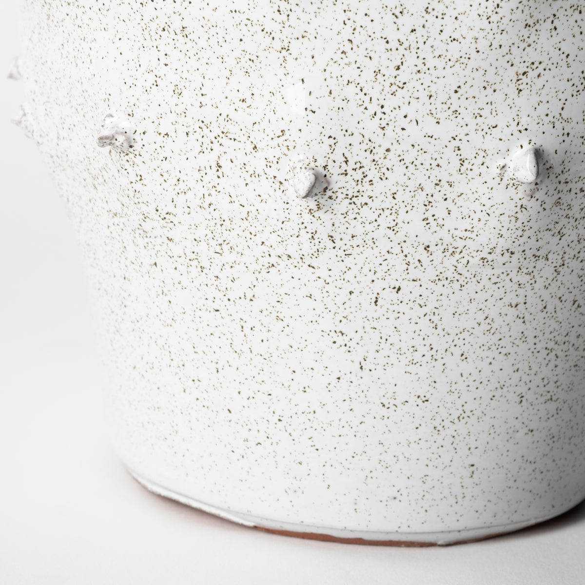 Julian Small Glossy White Ceramic Spoked Vase-Vase-DECOROLALA