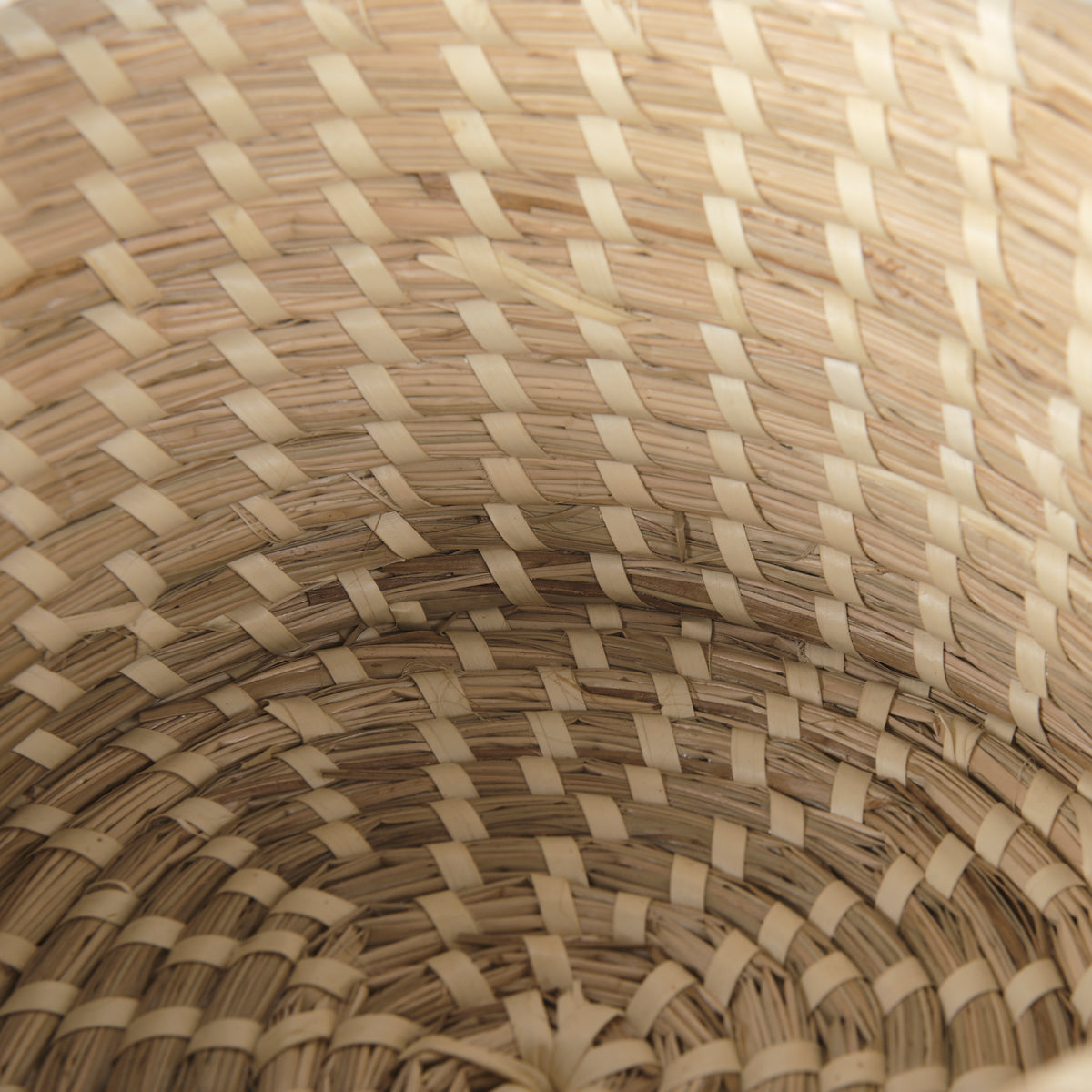 Kailini Set of 3 Nesting Seagrass & Palm Leaf Boxes with Lids-Boxes-DECOROLALA