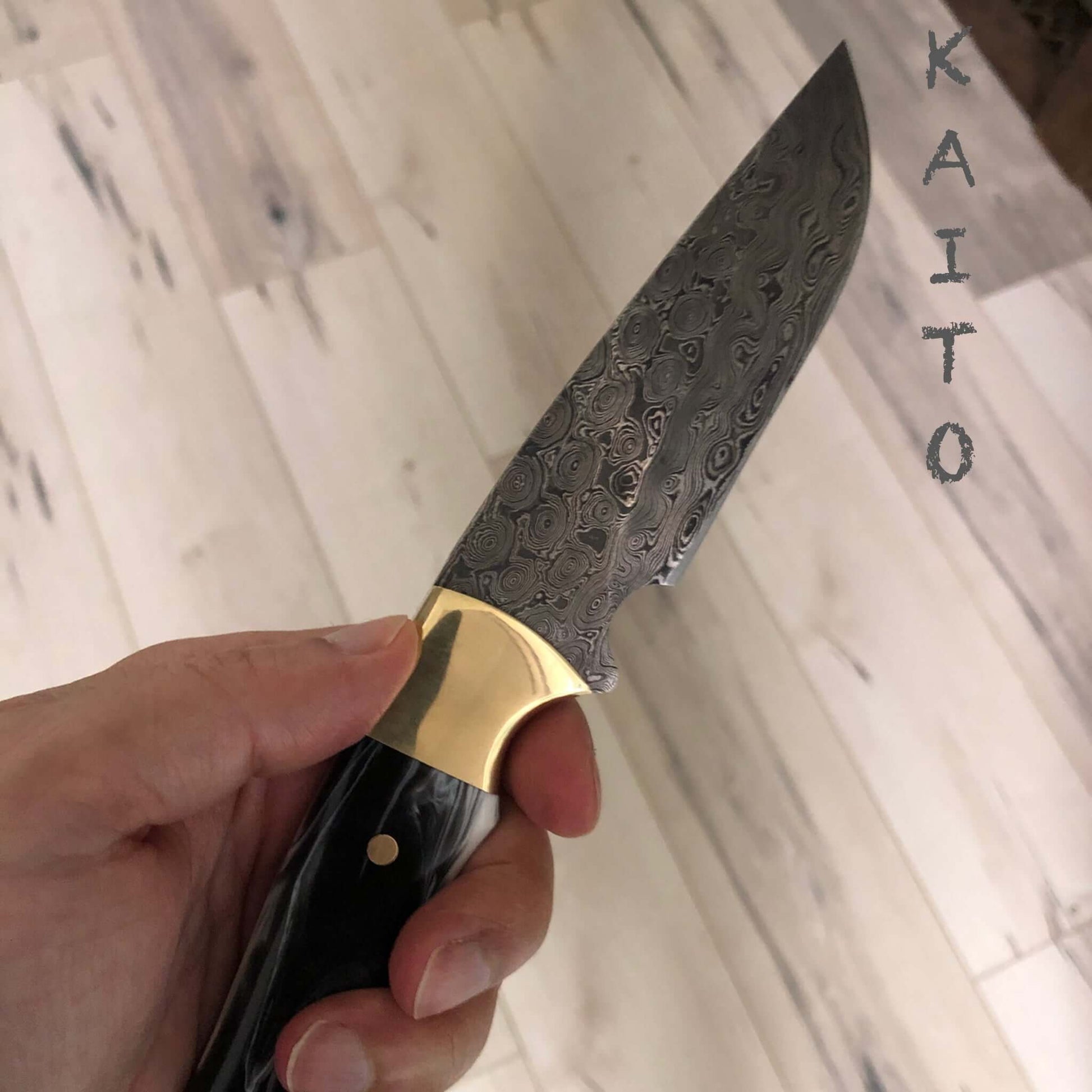 Kaito Damascus Steel Skinner Knife 4 inch blade with Original Leather Sheath-Skinner Knife-DECOROLALA