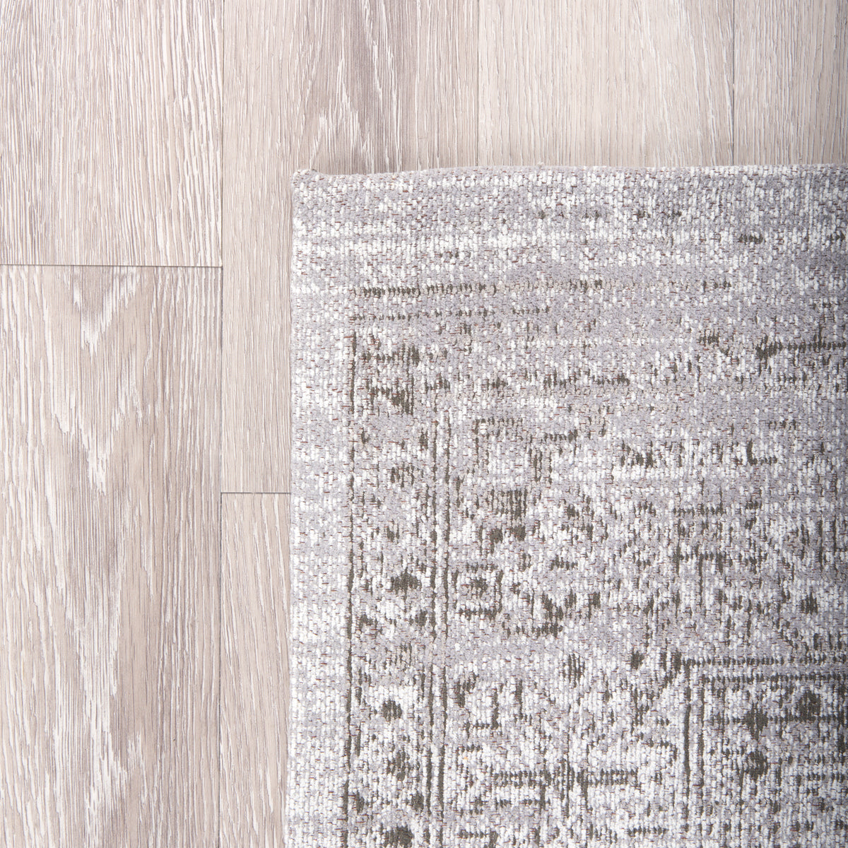 Kaiya 5' x 8' Textured Gray Area Rug-Area Rugs-DECOROLALA