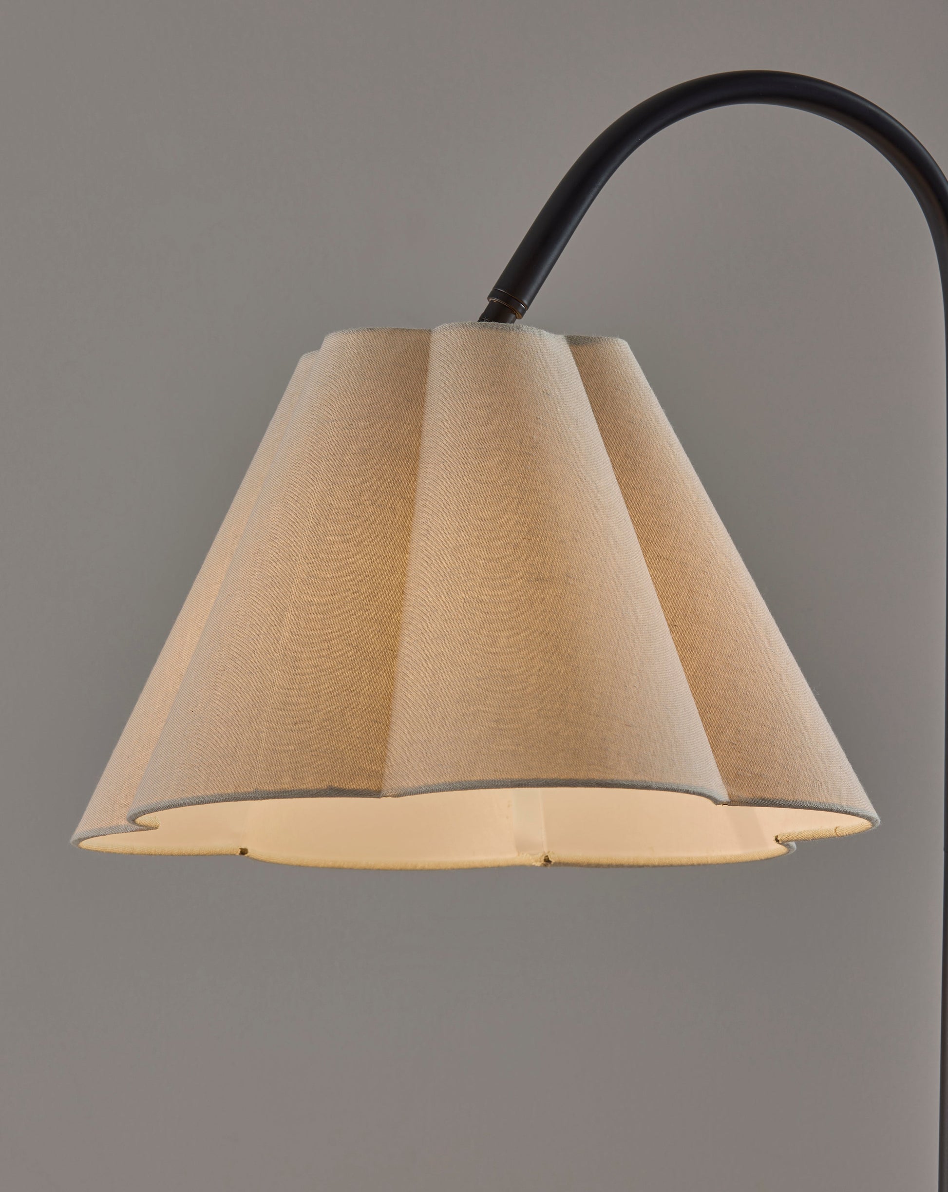 Kendra Floor Lamp-Lighting-DECOROLALA