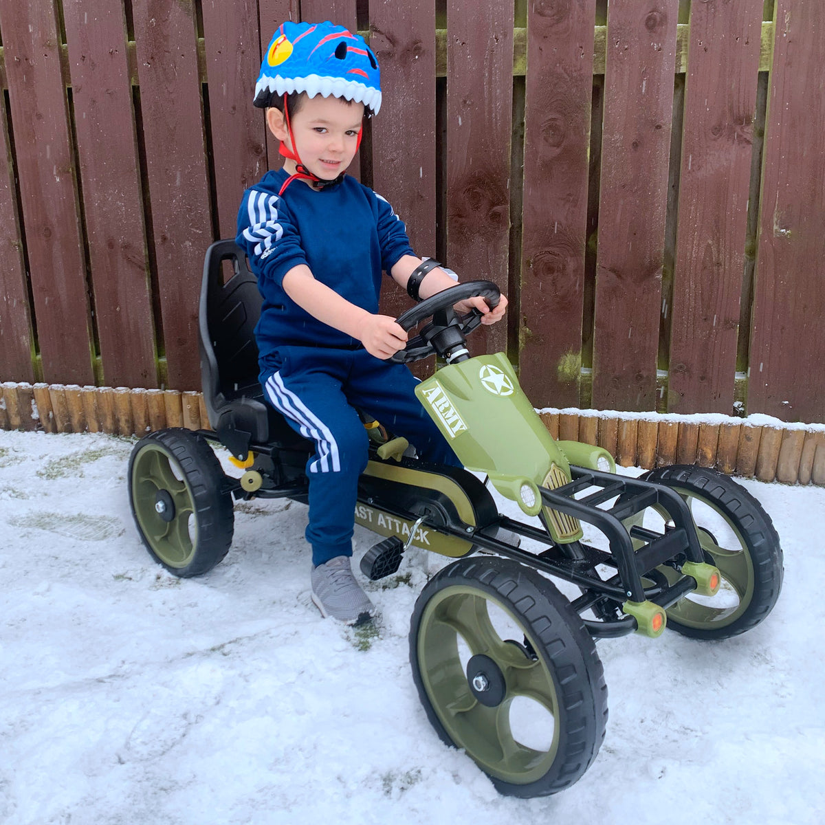 Pedal Go Kart with Adjustable Seat, EVA Tyres, Safety Handbrake, for Ages 3-6 Years Old, Green-Toys & Games > Baby & Toddler Toys > Riding & Rocking Toys > Pedal Go Karts for Kids-DECOROLALA