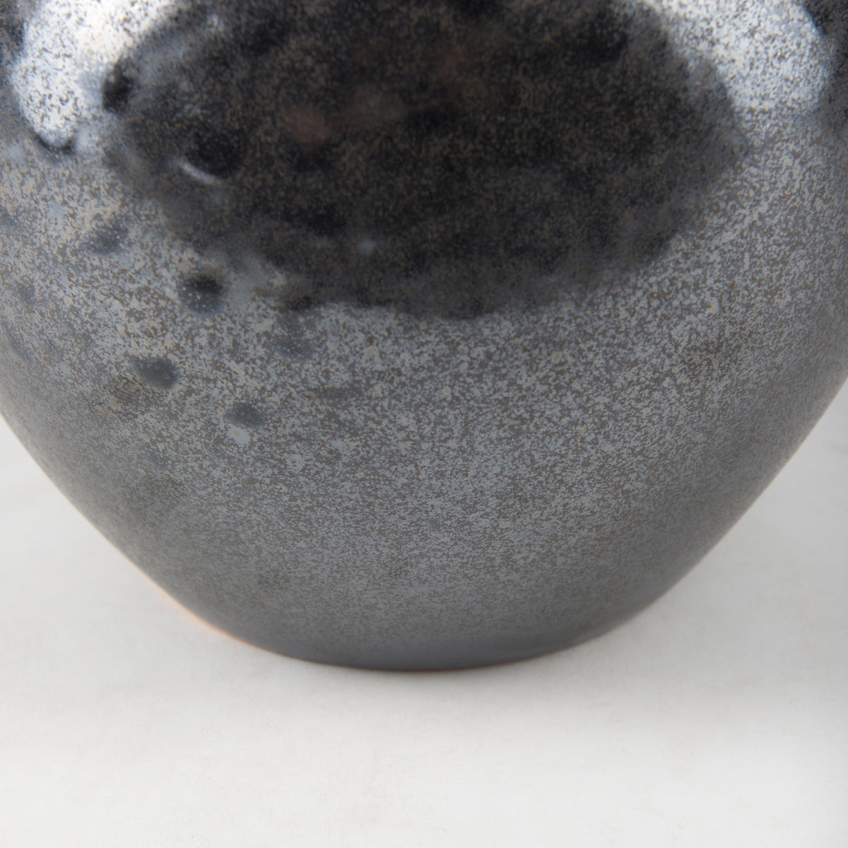 Kora Short Dark Metallic Double Ear Vase-Vase-DECOROLALA
