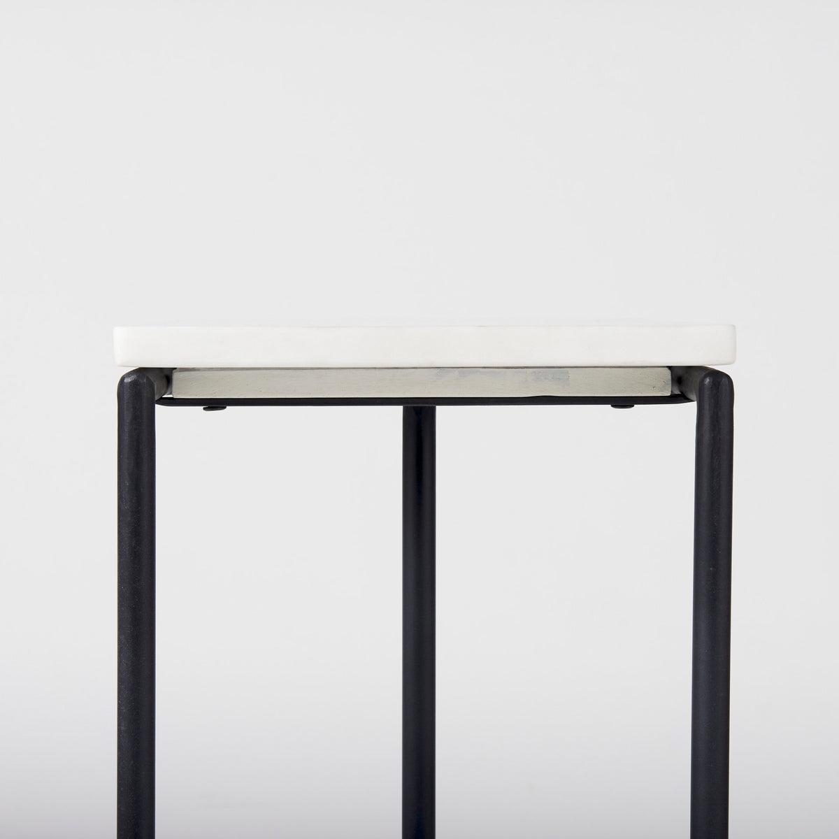 Kyra 12.0L x 20.0W x 23.0H White Marble Top W/Black Iron Frame C-Shaped End and Side Table-End and Side Tables-DECOROLALA
