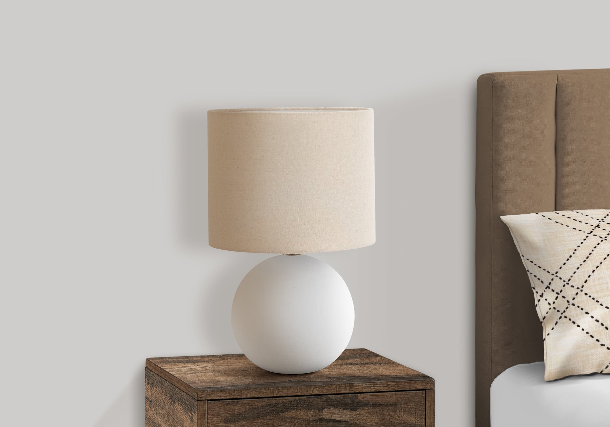 LIGHTING - 16"H TABLE LAMP CREAM CERAMIC / BEIGE SHADE-Table-DECOROLALA