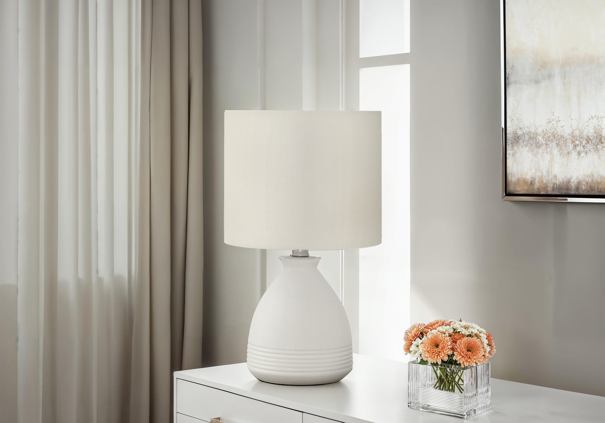 LIGHTING - 17"H TABLE LAMP CREAM CERAMIC / IVORY SHADE-Table-DECOROLALA