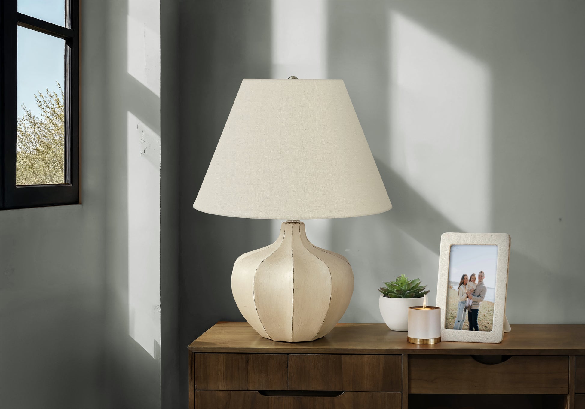 LIGHTING - 21"H TABLE LAMP CREAM RESIN / IVORY SHADE-Table-DECOROLALA