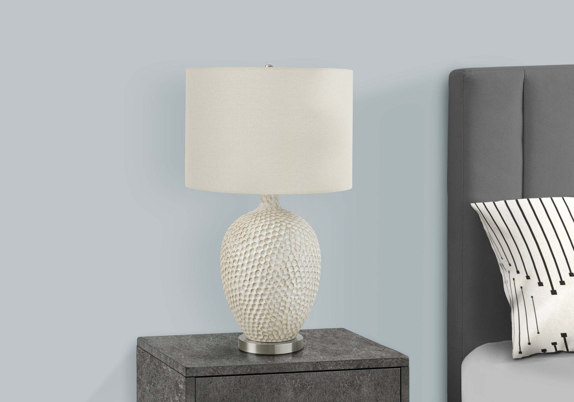 LIGHTING - 28"H TABLE LAMP CREAM CERAMIC / IVORY SHADE-Table-DECOROLALA