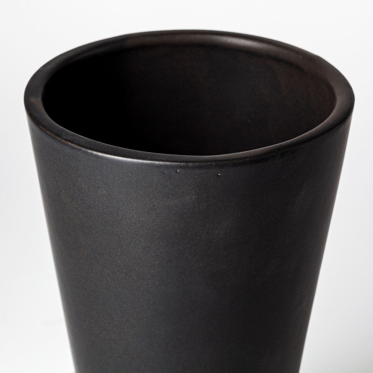Laforge Black Ceramic Vase-Vase-DECOROLALA