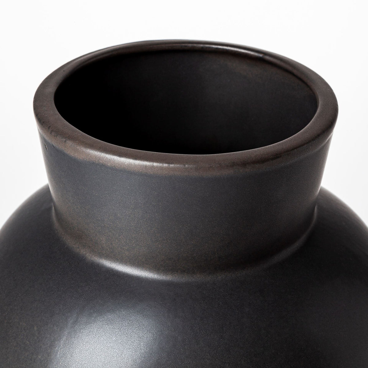 Laforge II Black Ceramic Vase-Vase-DECOROLALA
