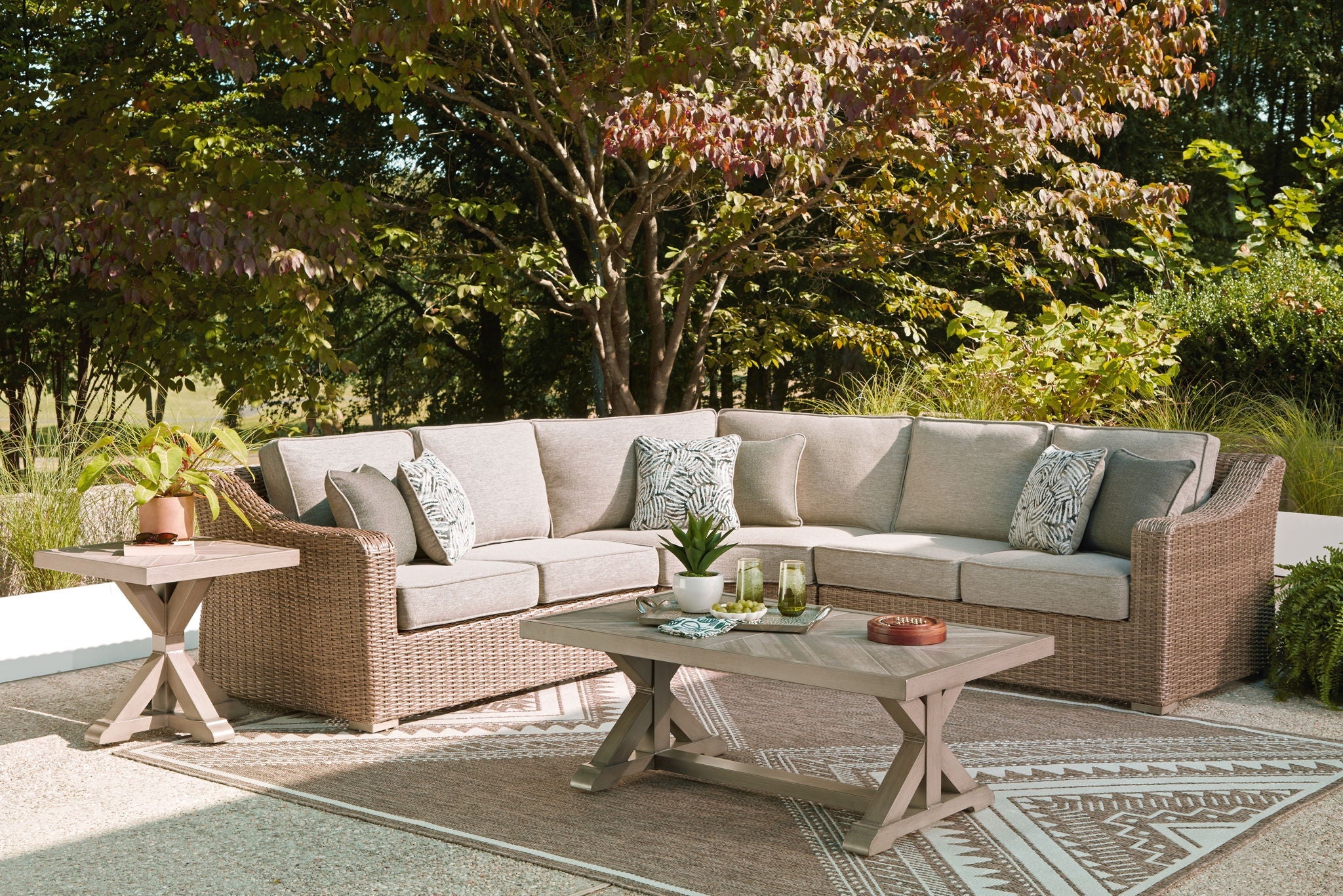 Laguna Heights Outdoor Sectional - Beige-Stationary Sectionals-DECOROLALA
