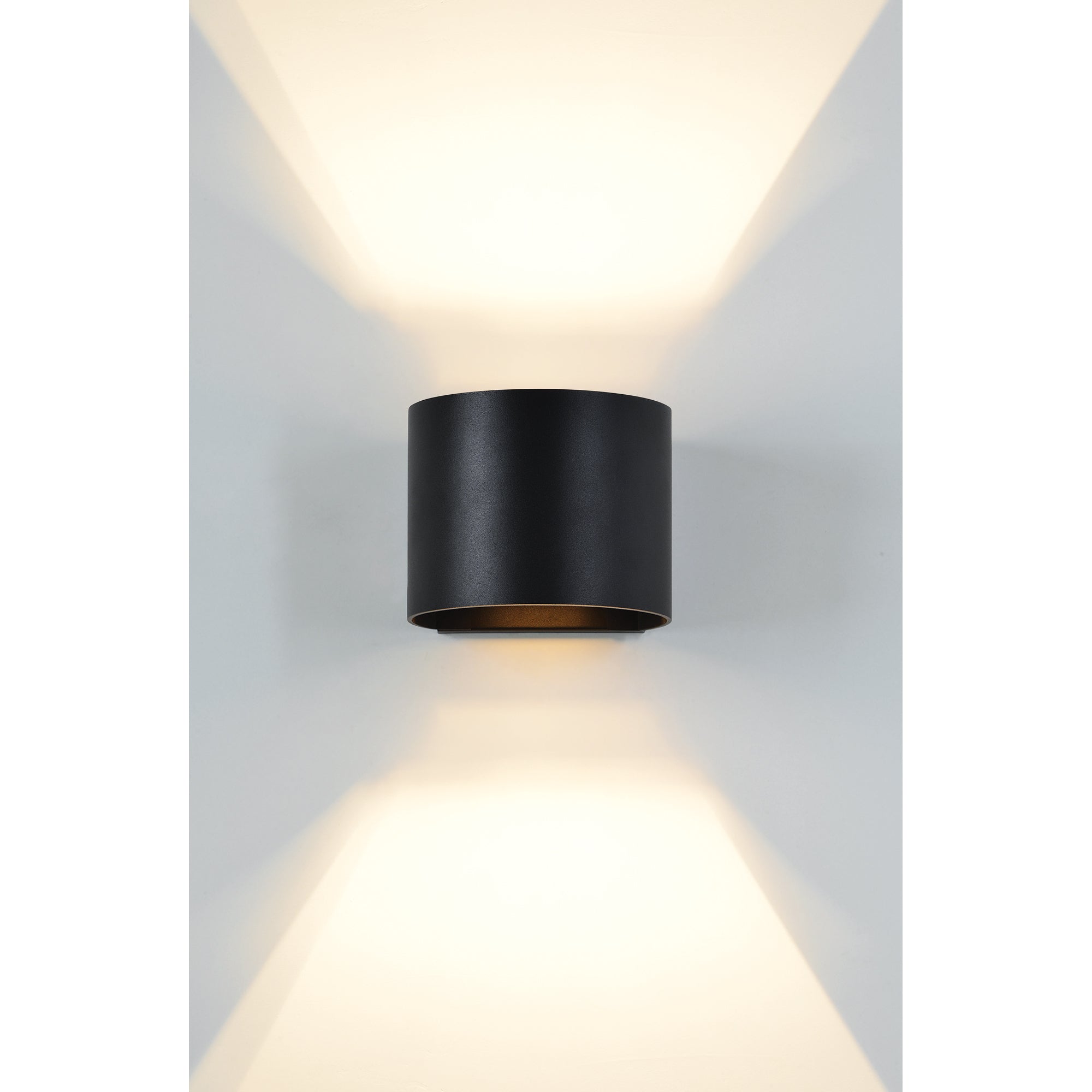 Lark 4.72" Length Wall Sconce, Matte Black-Wall Sconce-DECOROLALA
