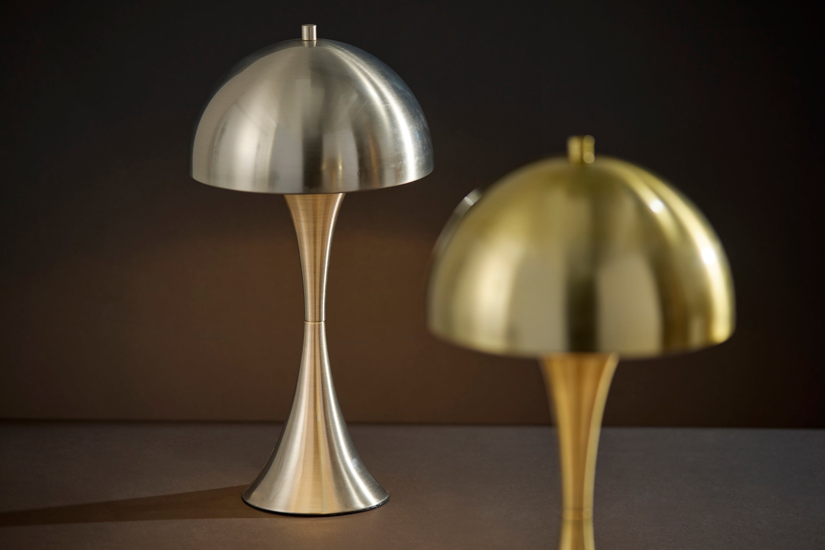 Lennon Table Lamp - Antique Brass 19.5"-Lighting-DECOROLALA
