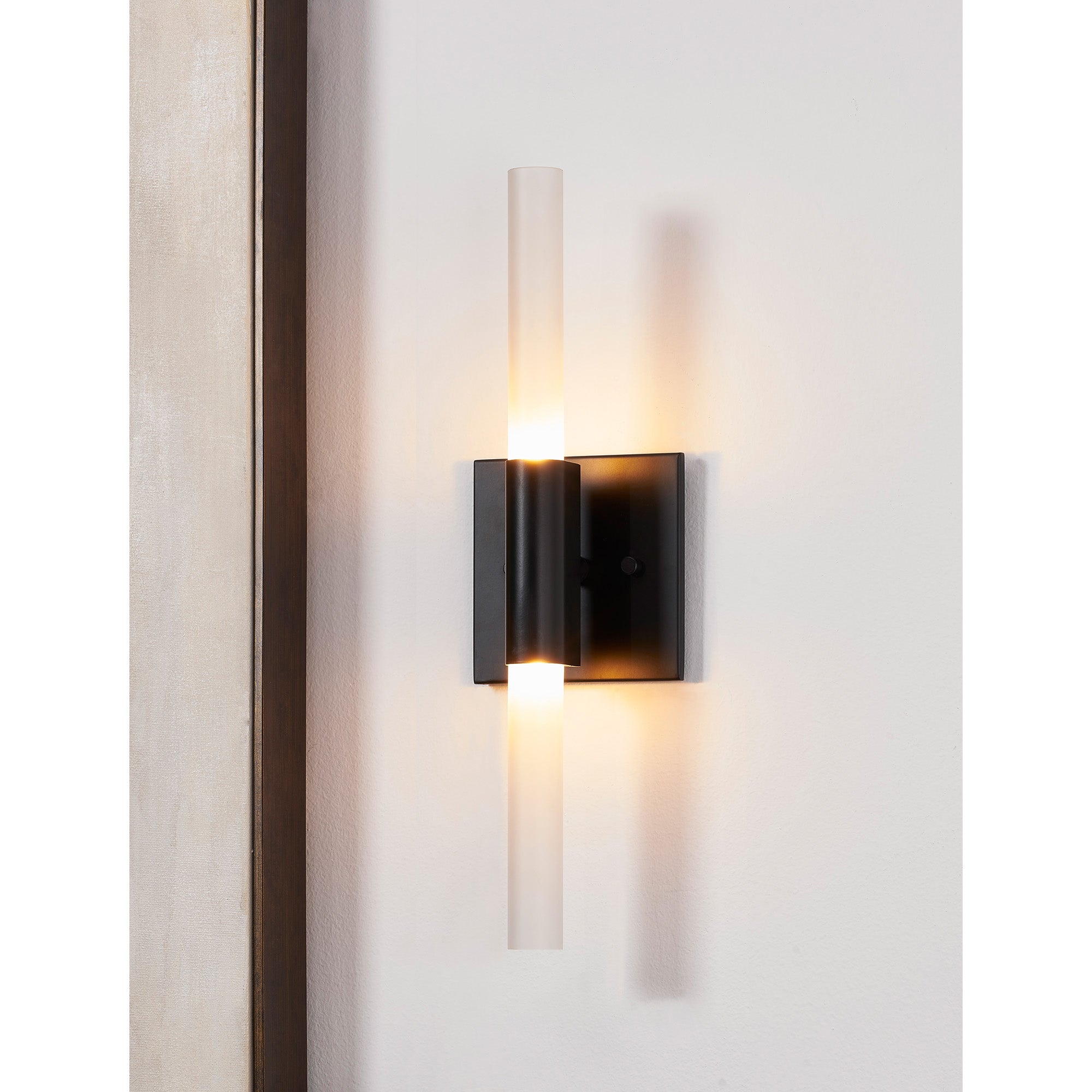 Lina 17" Length Wall Sconce, Matte Black-Wall Sconce-DECOROLALA