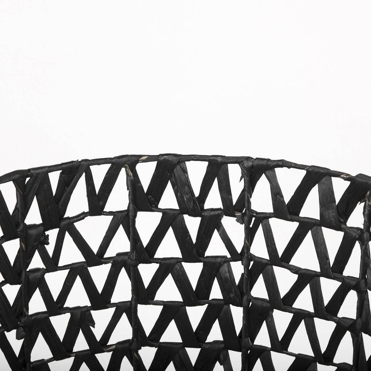 Lola (Set of 3) Black Water Hyacinth Zig Zag Weave Round Basket W/ Handles-Decorative Baskets-DECOROLALA
