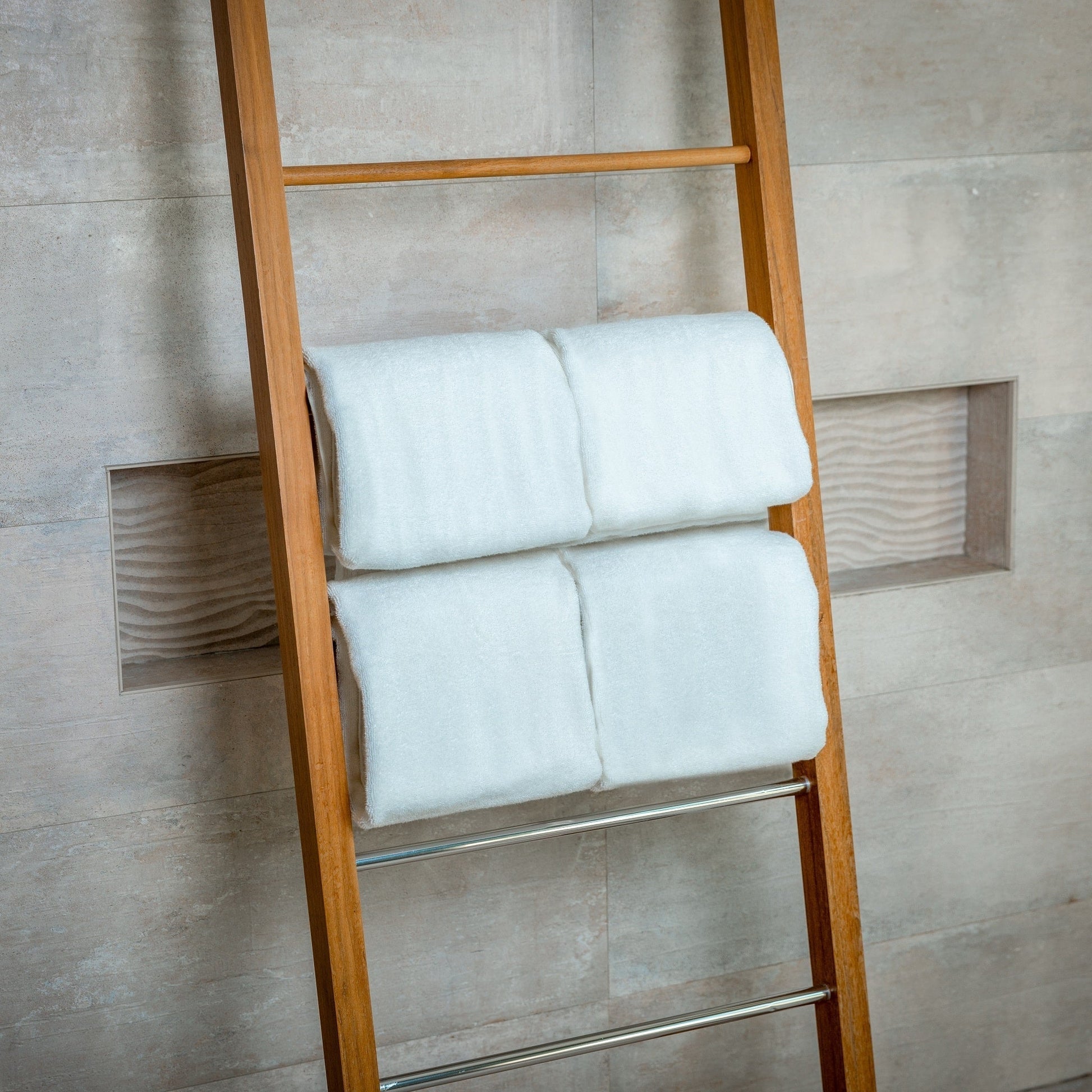 Luxury Organic Bath Towels 4-Pack 700 GSM-Bath Towels-DECOROLALA