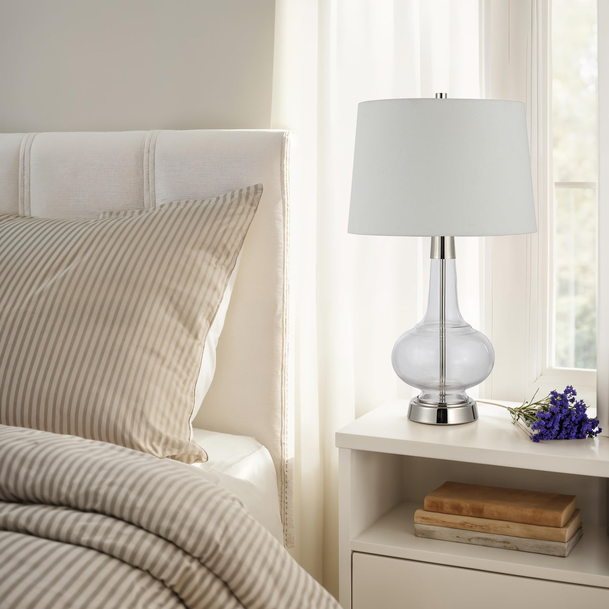 Lya 27.5" Table Lamp Clear Glass Polished Nickel-Table Lamp-DECOROLALA