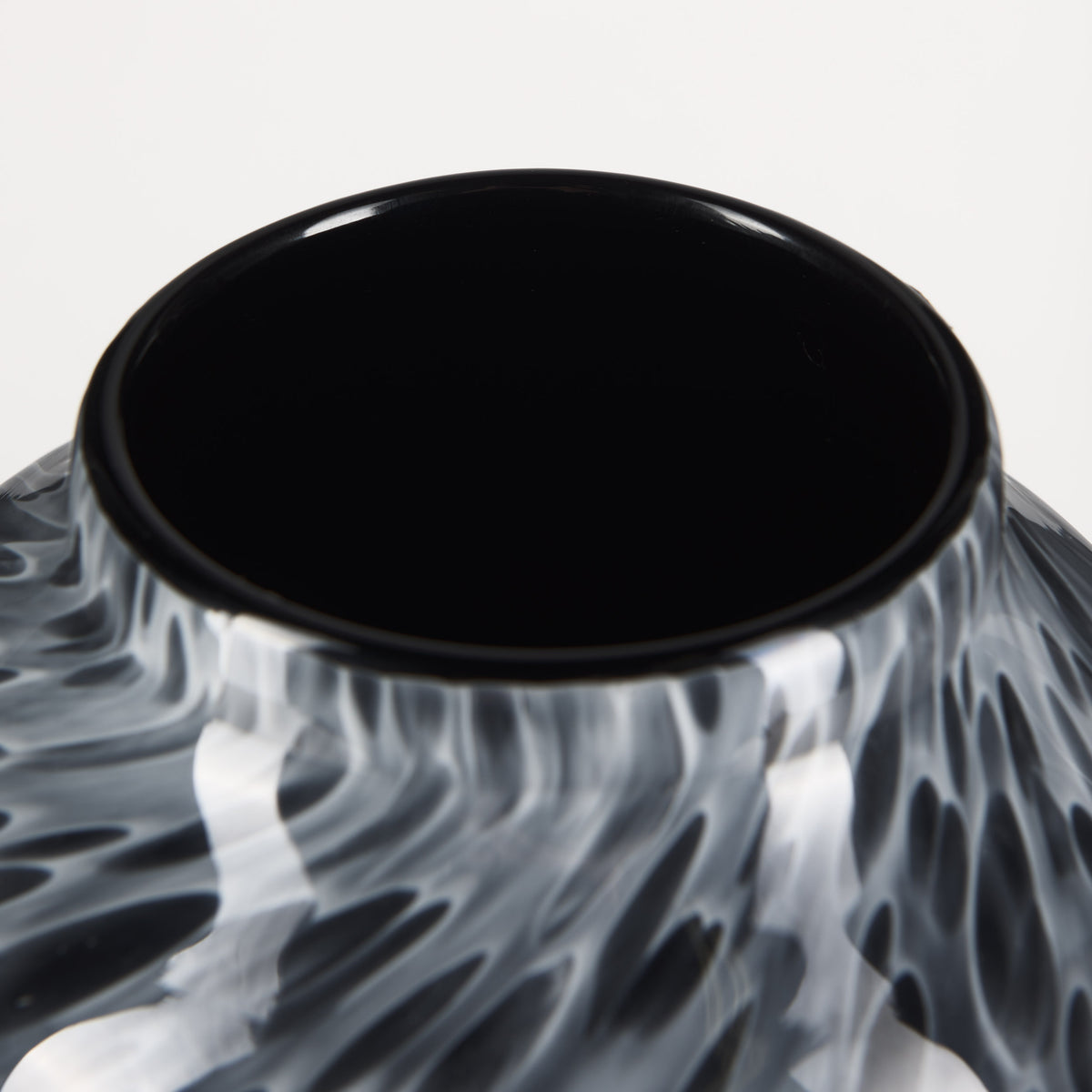 Masai Medium Black Mottled Glass Vase-Vase-DECOROLALA