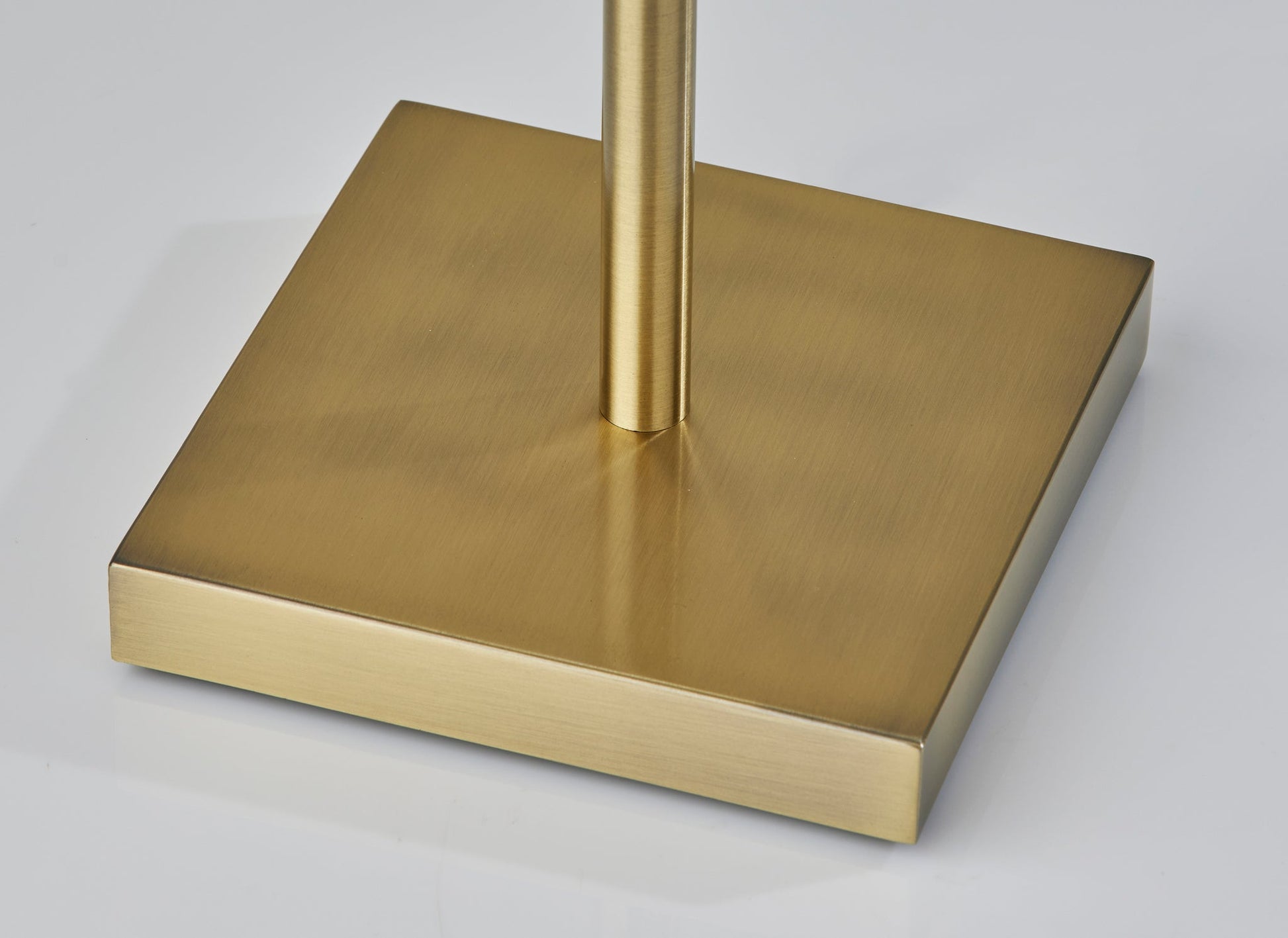 Matilda LED Tree Lamp - Brass Smart Dimmer-Lighting-DECOROLALA