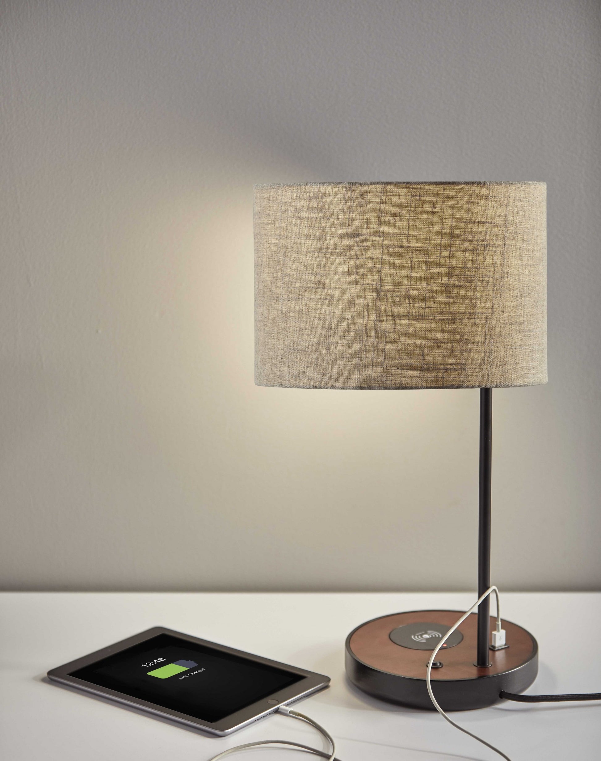 Matte Black Metal Wood Wireless Charging Table Lamp-Table Lamps-DECOROLALA