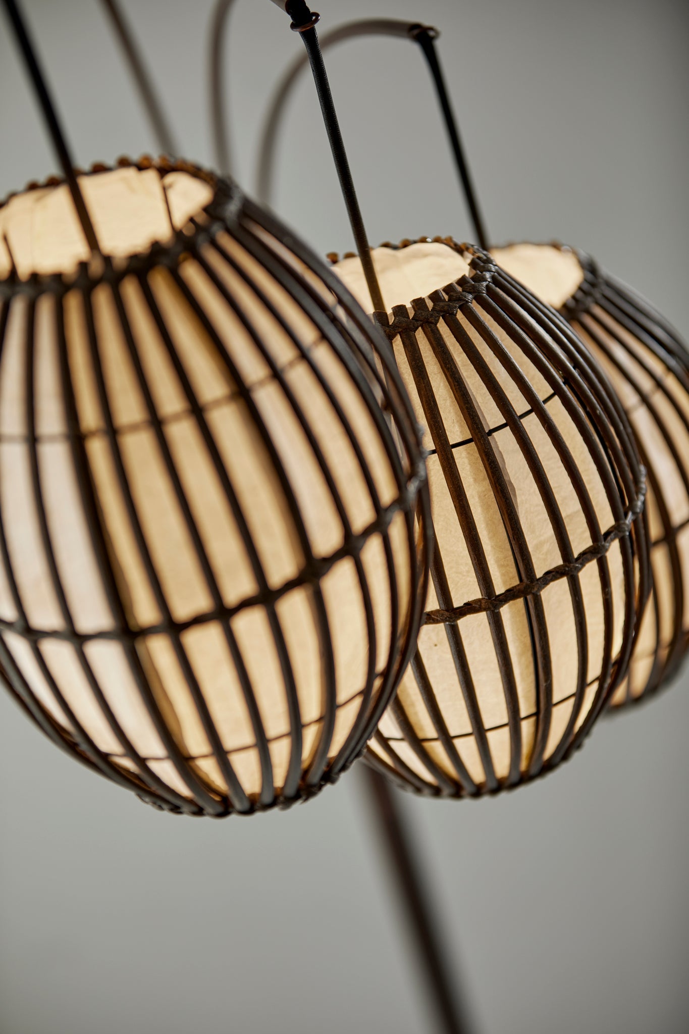 Maui Arc Lamp with 3 Lanterns-Lighting-DECOROLALA